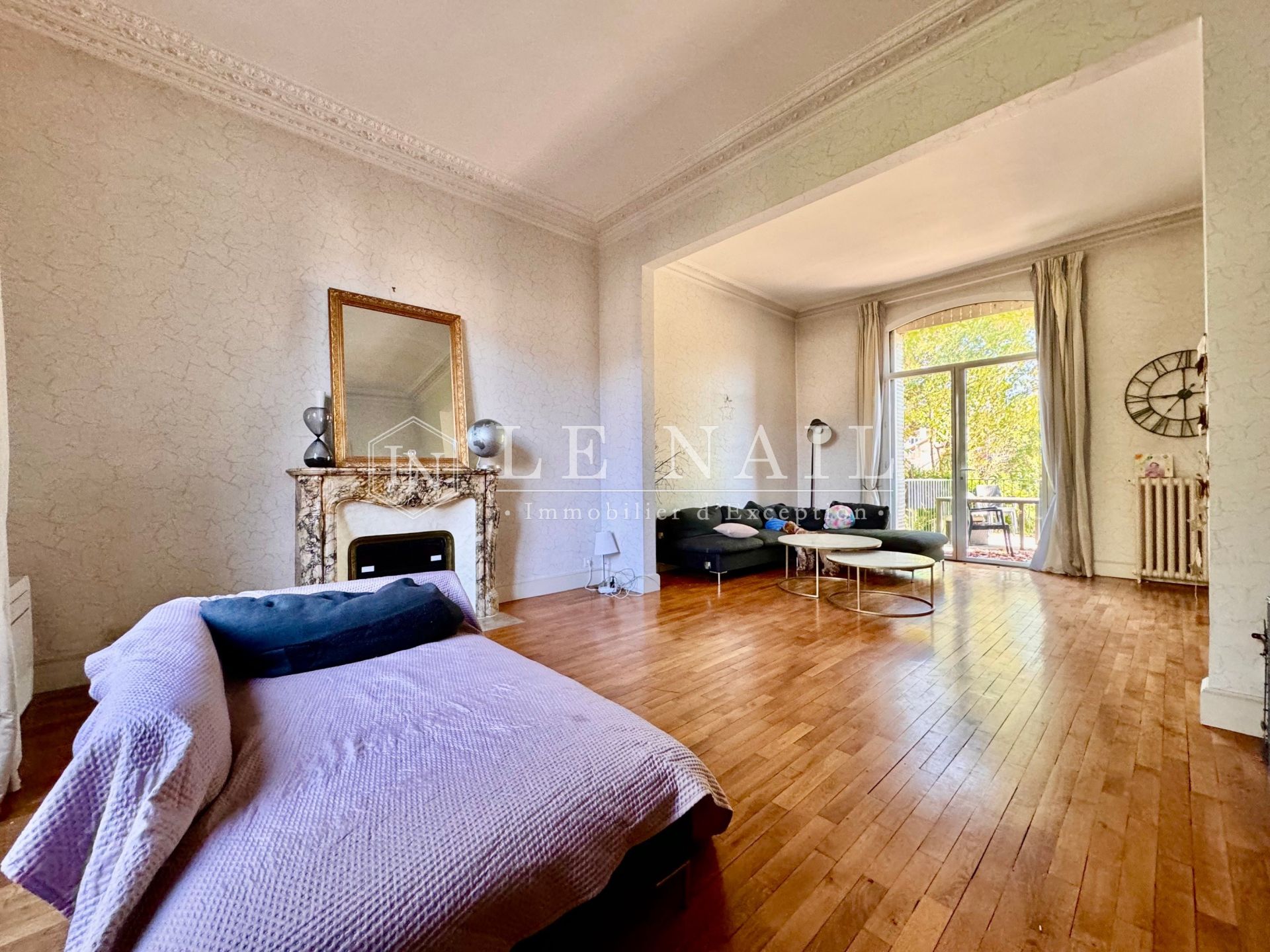 mansion (hôtel particulier) 9 rooms for sale on BERGERAC (24100)