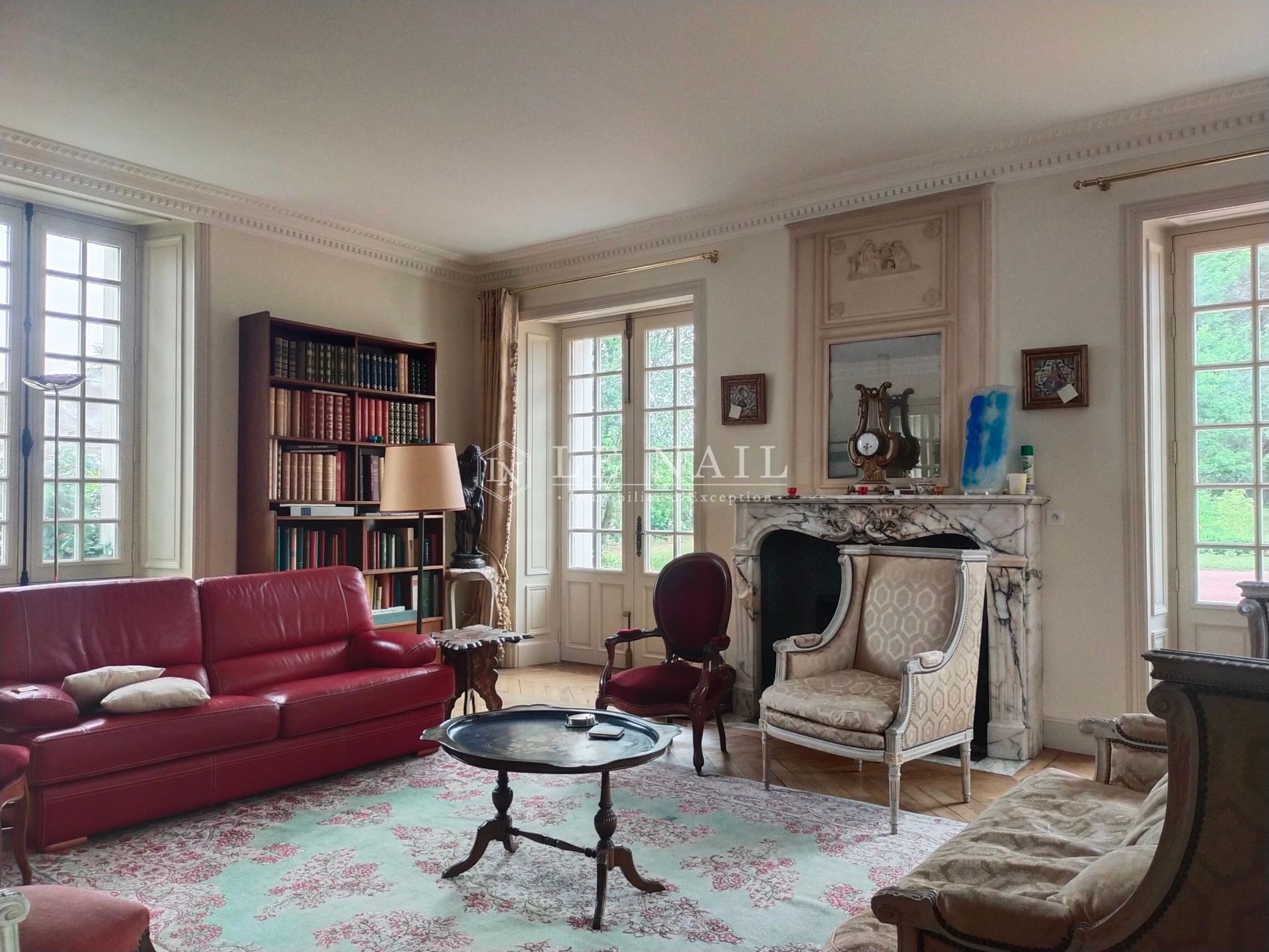 mansion (hôtel particulier) 13 rooms for sale on CHATEAU GONTIER SUR MAYENNE (53200)