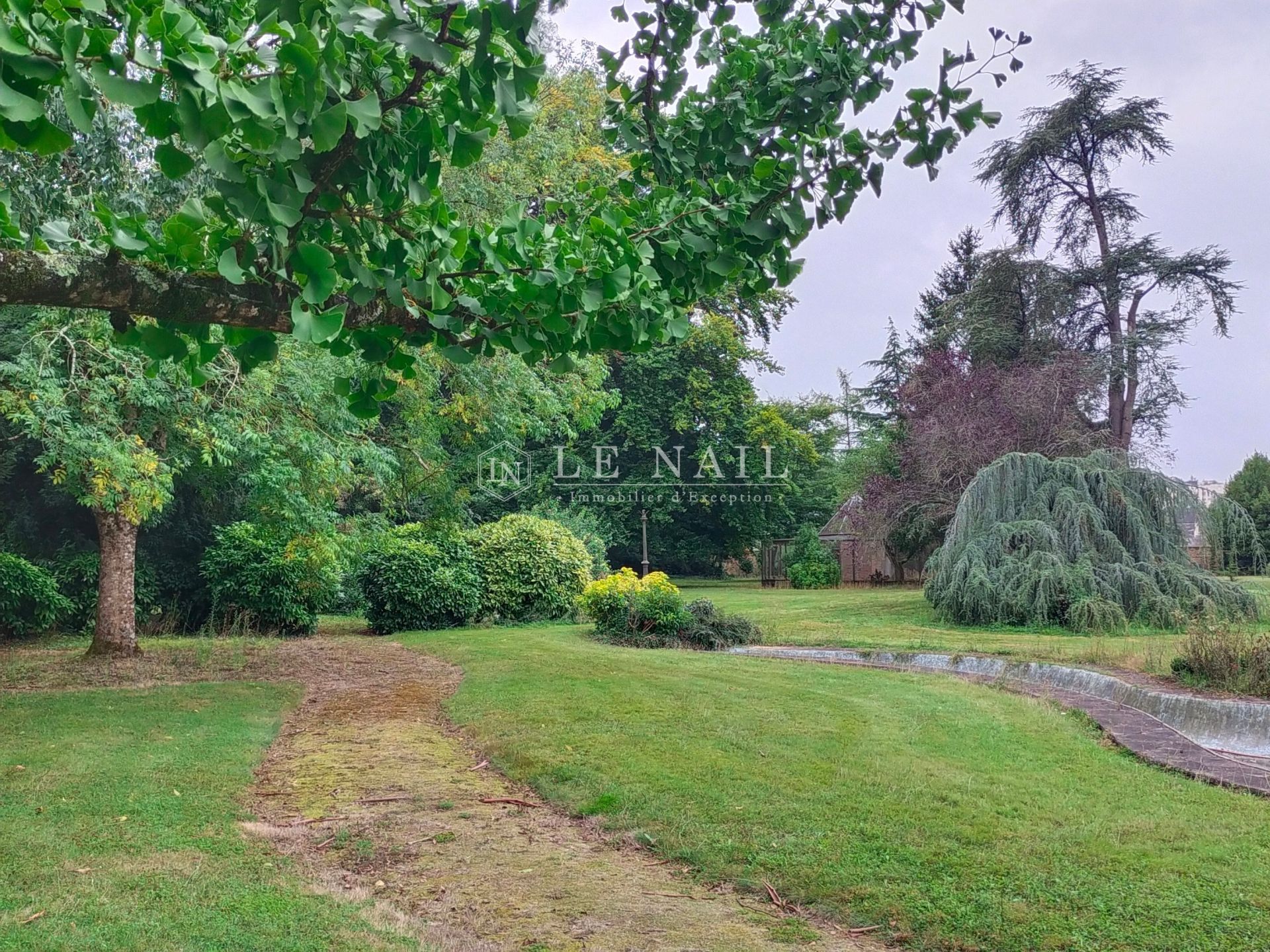 mansion (hôtel particulier) 13 rooms for sale on CHATEAU GONTIER SUR MAYENNE (53200)