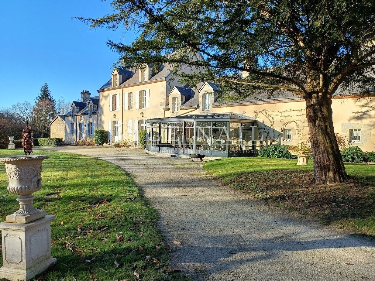 property 14 rooms for sale on ALENCON (61000)
