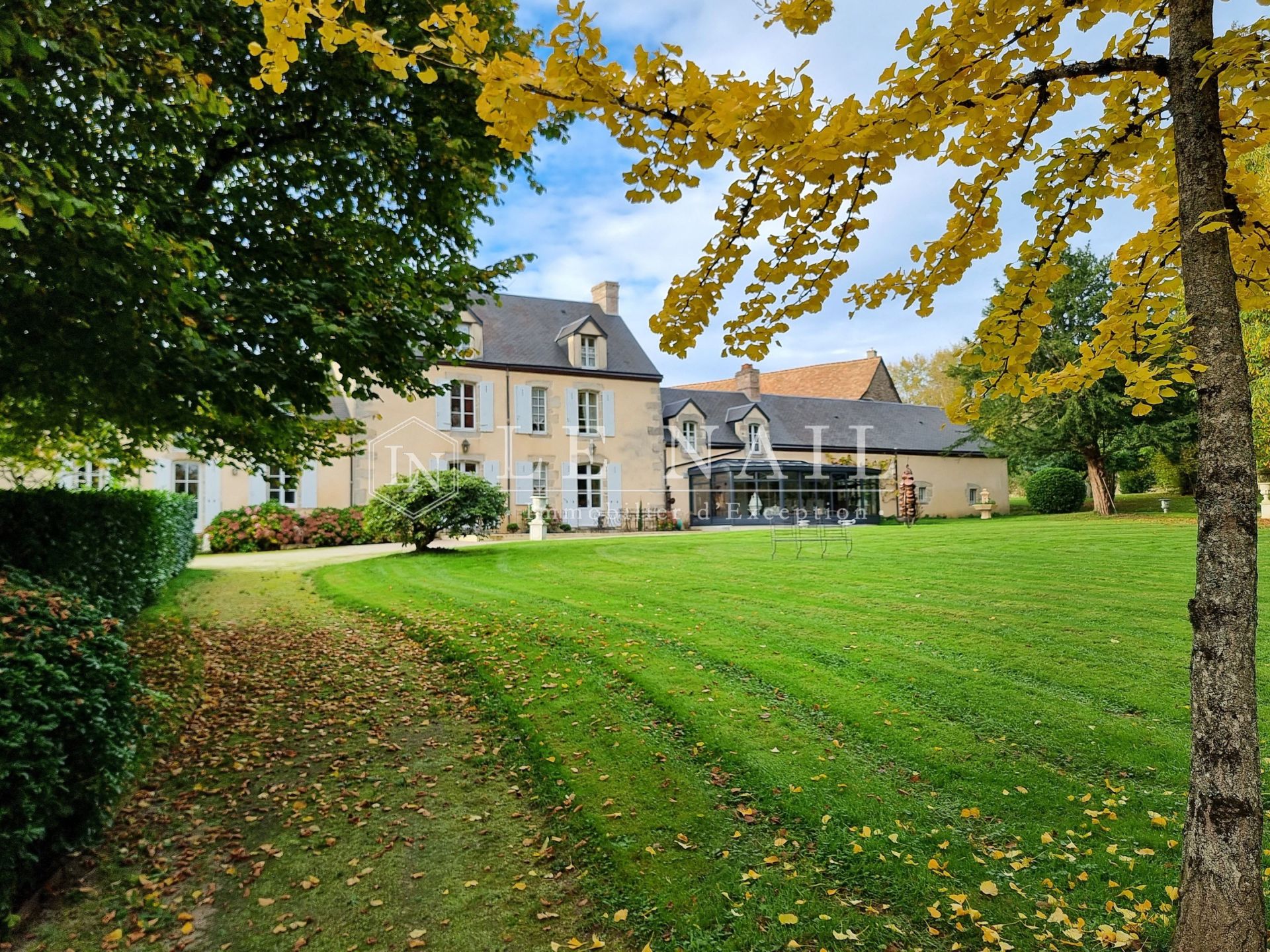 propriété 14 pièces en vente à ALENCON (61000)