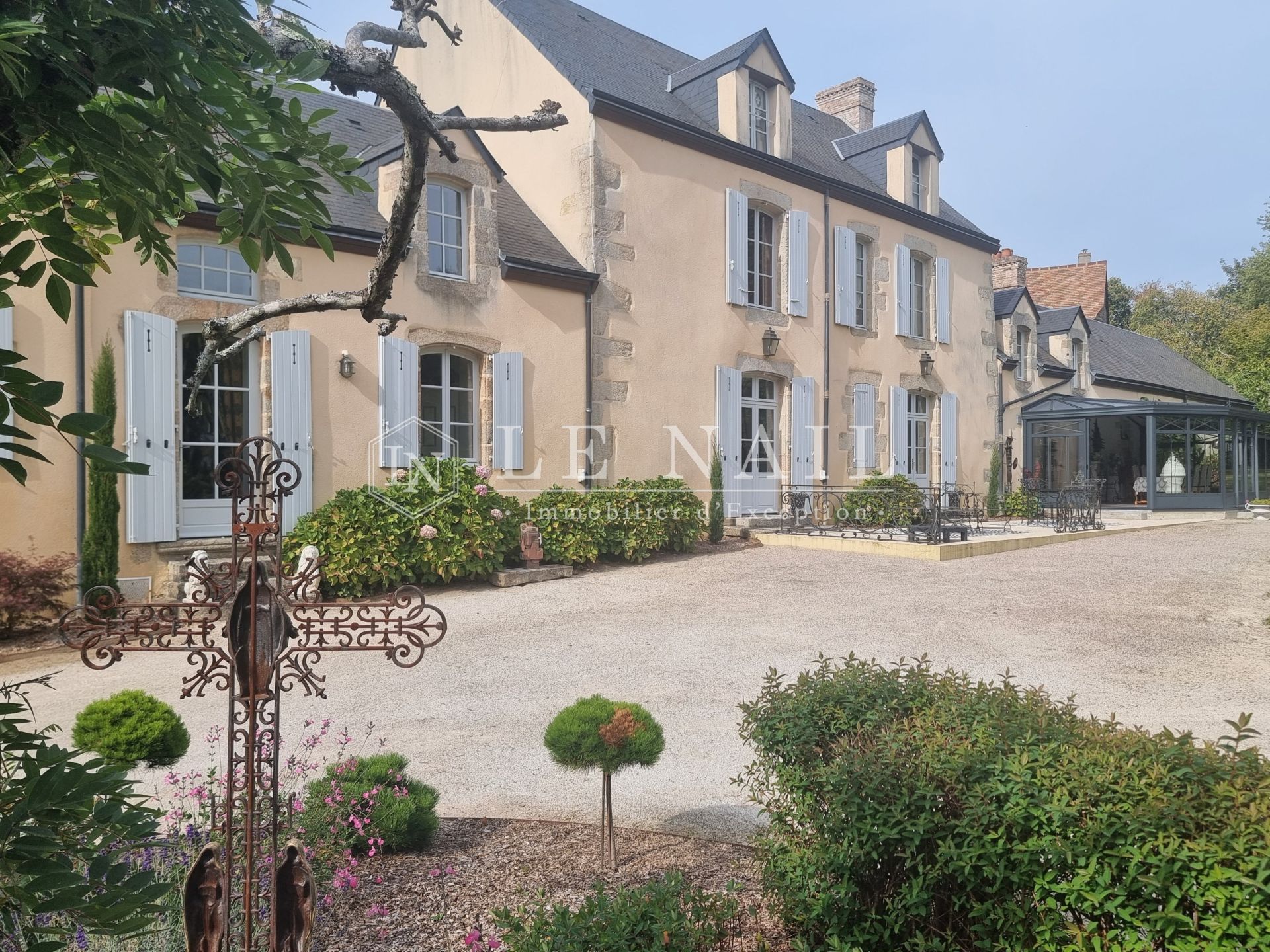 propriété 14 pièces en vente à ALENCON (61000)