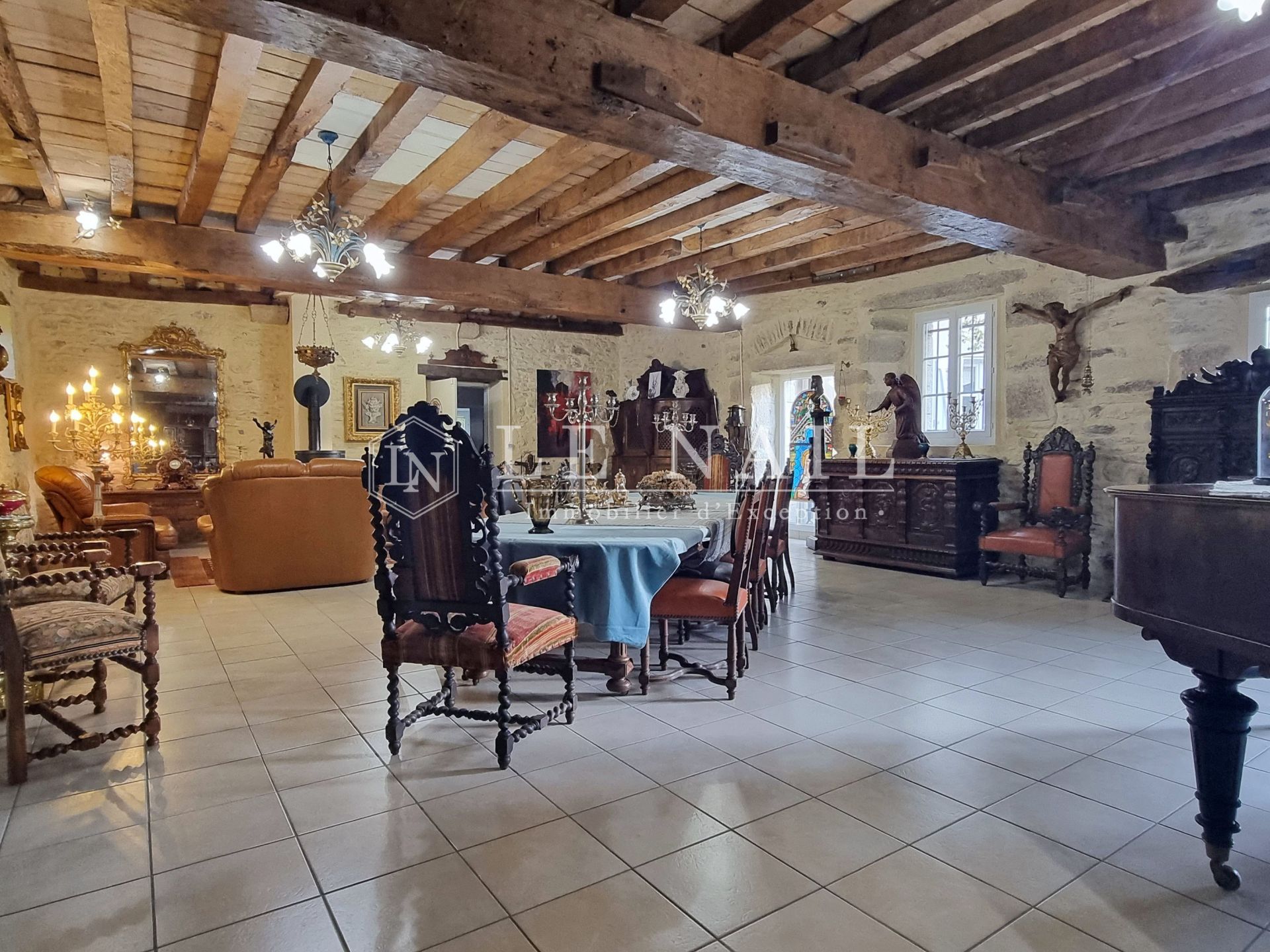 propriété 14 pièces en vente à ALENCON (61000)