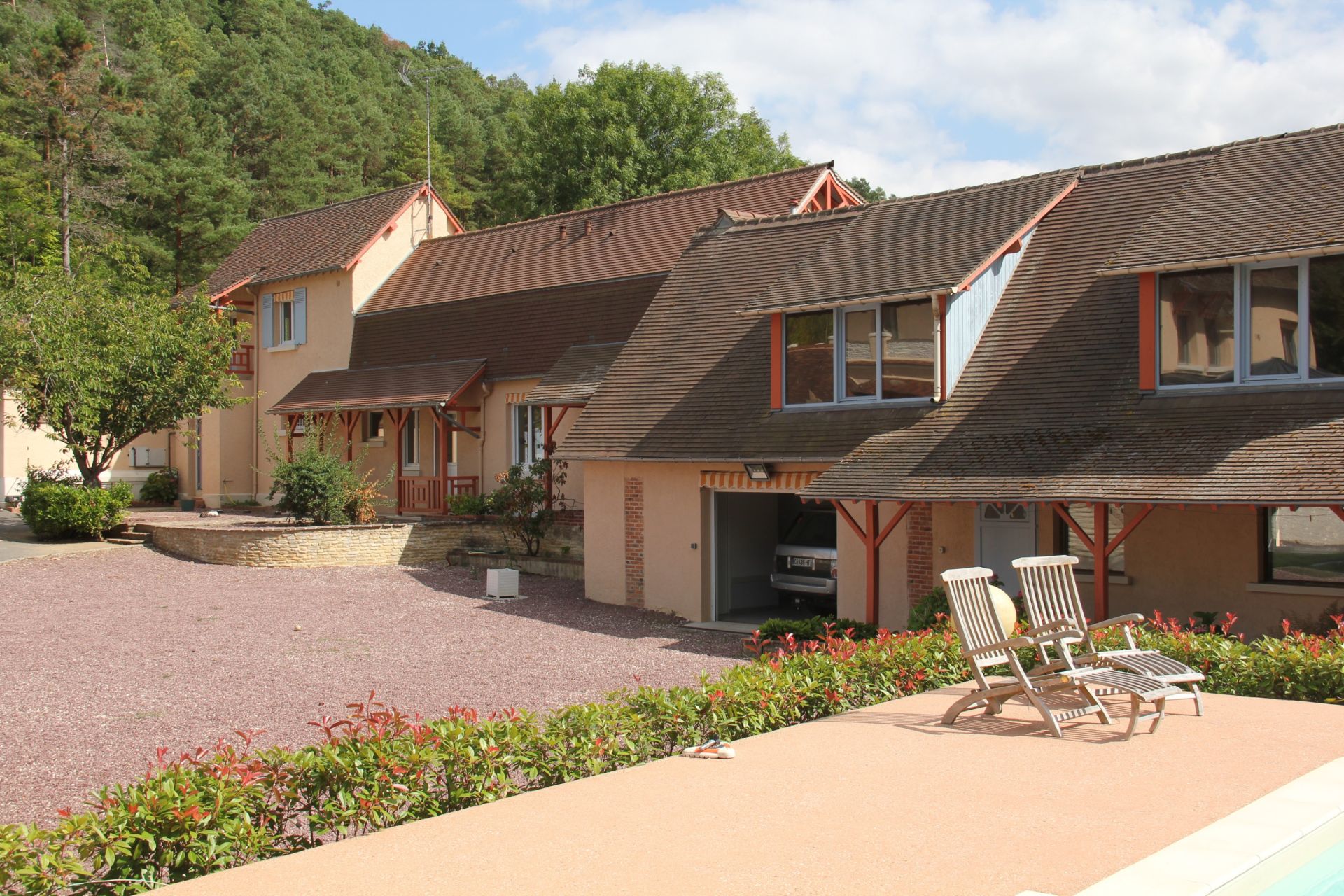 property 12 rooms for sale on ANET (28260)