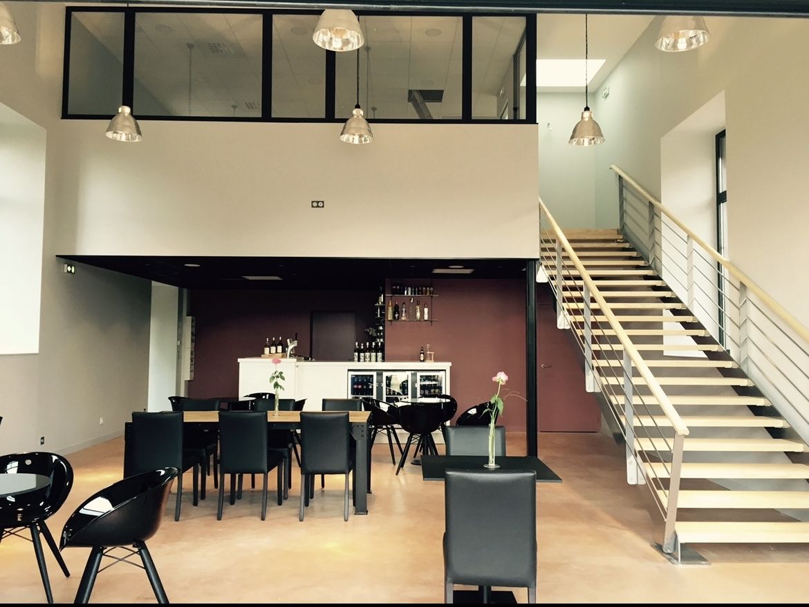 propriété 14 pièces en vente à ERNEE (53500)