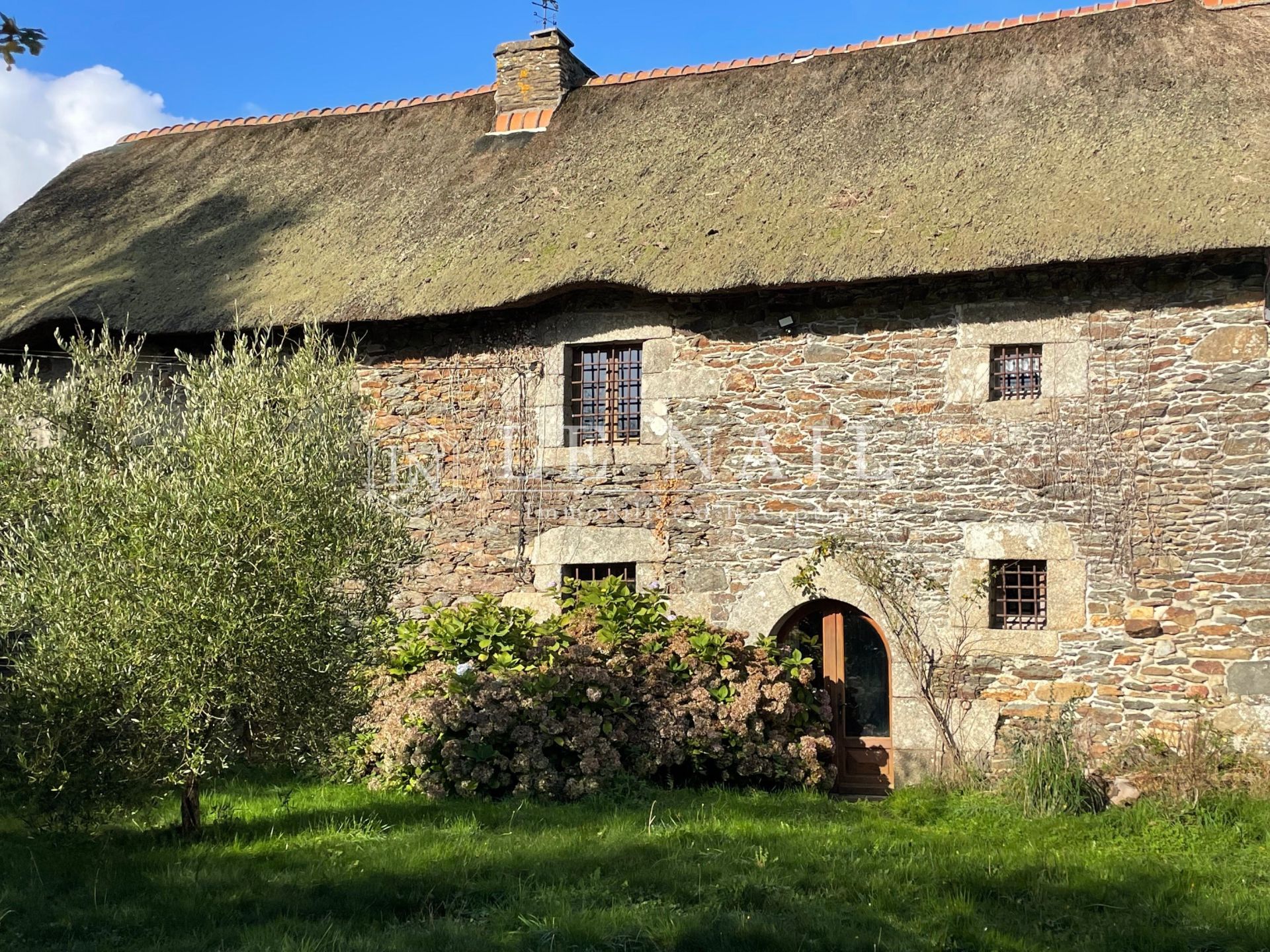 manoir 6 pièces en vente à QUINTIN (22800)