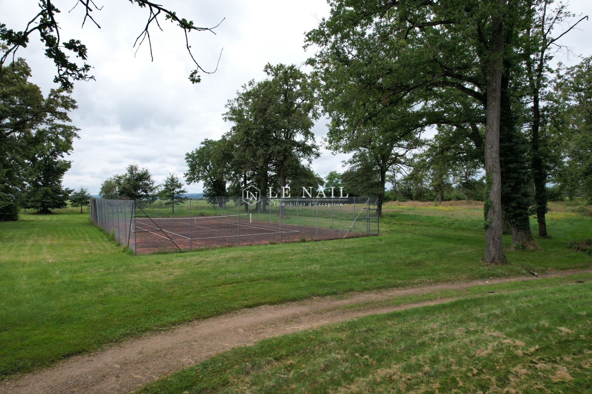 château 16 pièces en vente à MOULINS (03000)