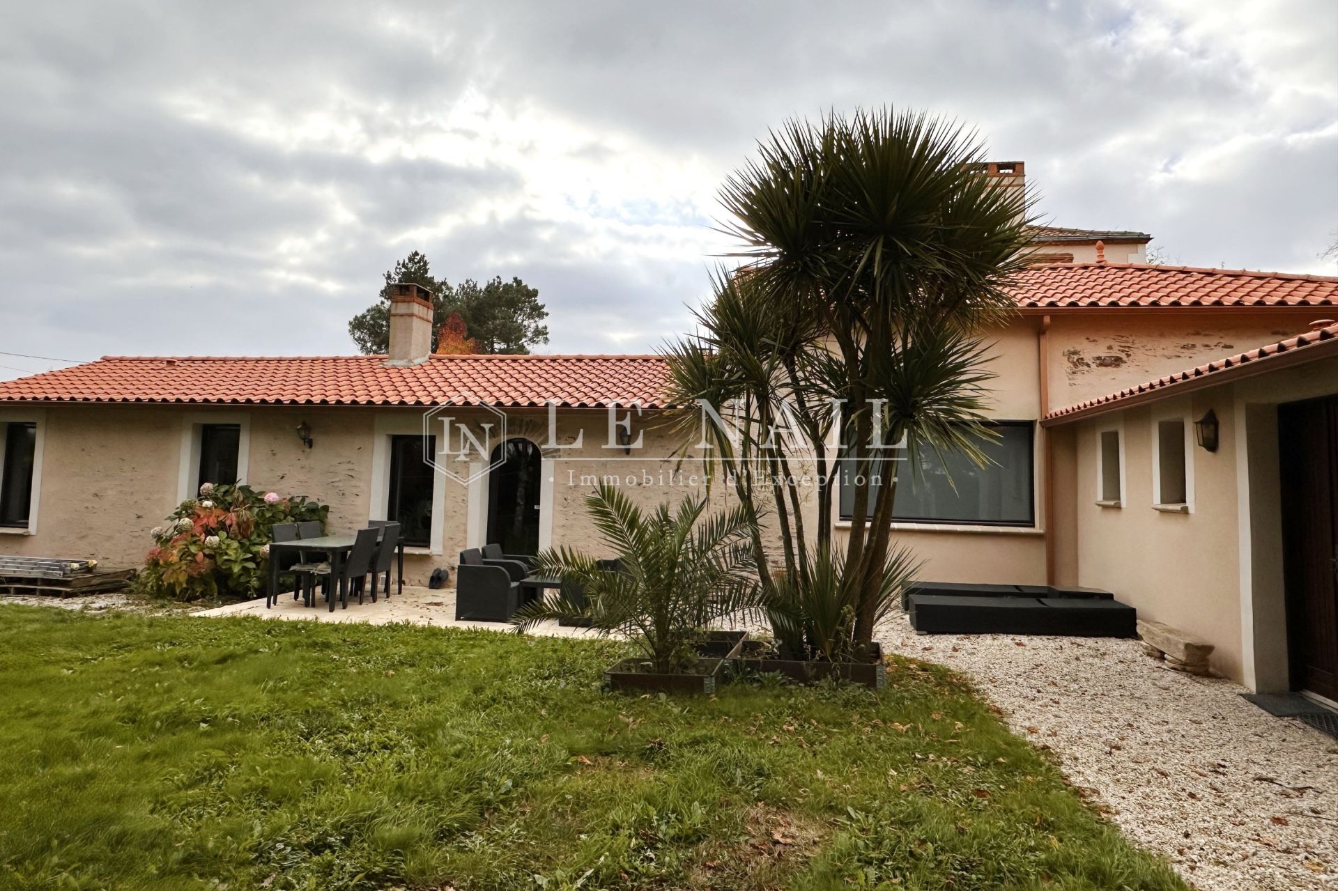 propriété 14 pièces en vente à LE LOROUX BOTTEREAU (44430)