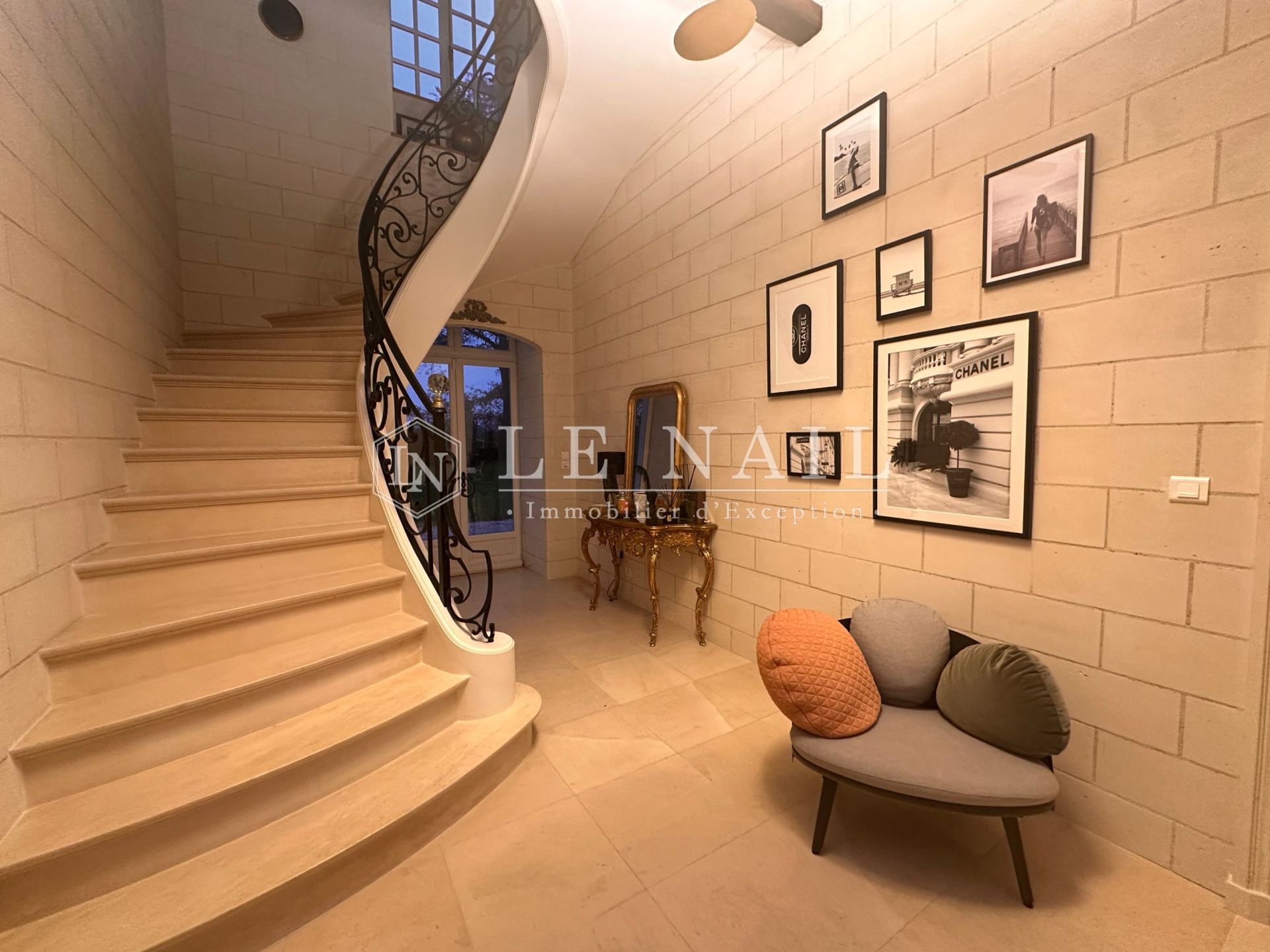 property 14 rooms for sale on LE LOROUX BOTTEREAU (44430)