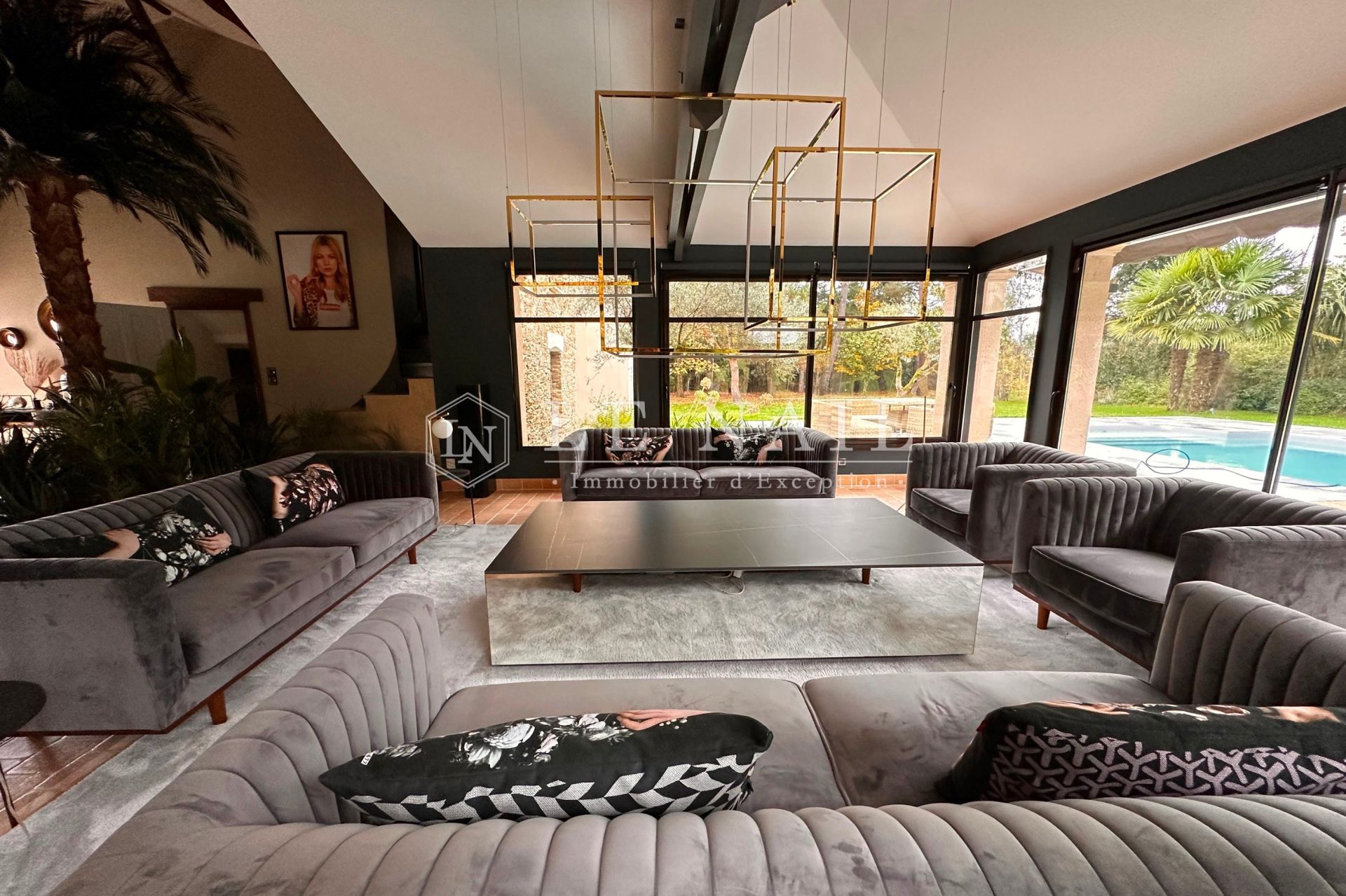 property 14 rooms for sale on LE LOROUX BOTTEREAU (44430)