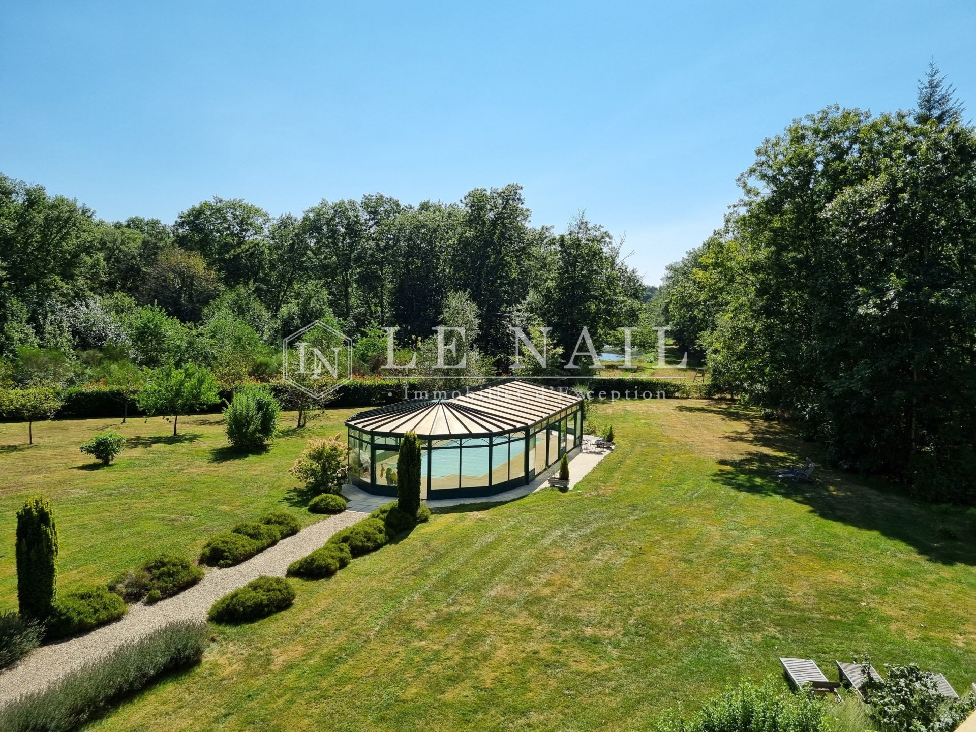 castle 24 rooms for sale on SALBRIS (41300)
