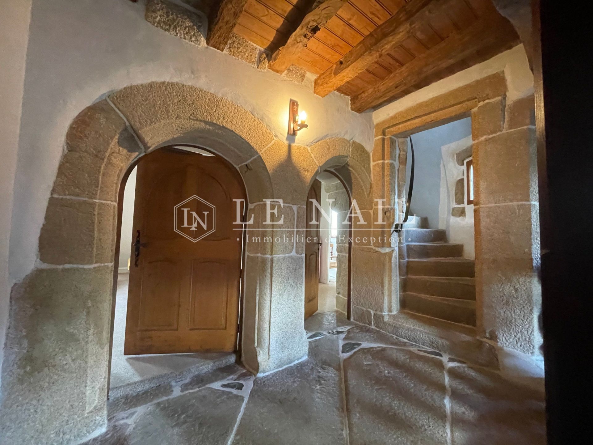 manoir 28 pièces en vente à MORLAIX (29600)