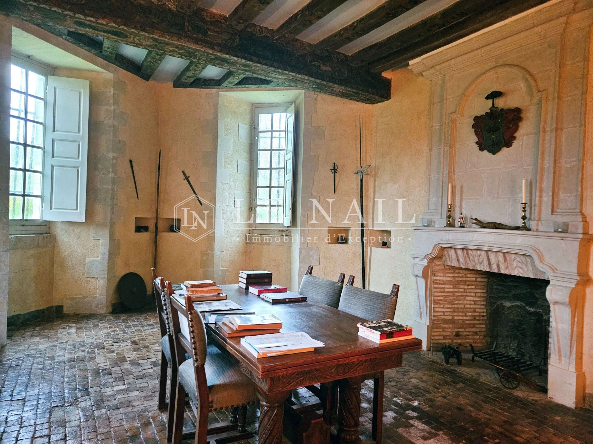 castle 36 rooms for sale on ANGERS (49000)