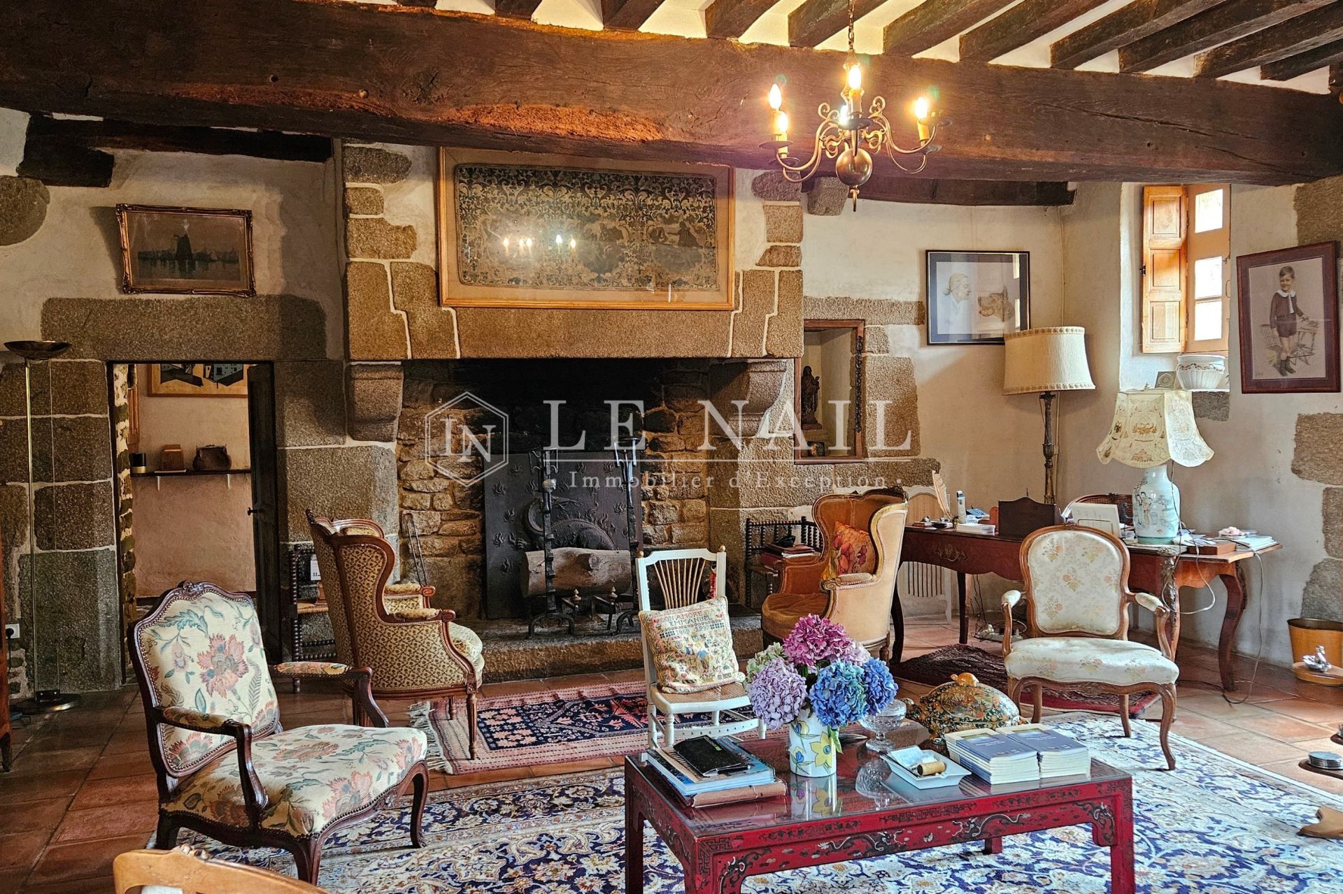 manoir 10 pièces en vente à AVRANCHES (50300)