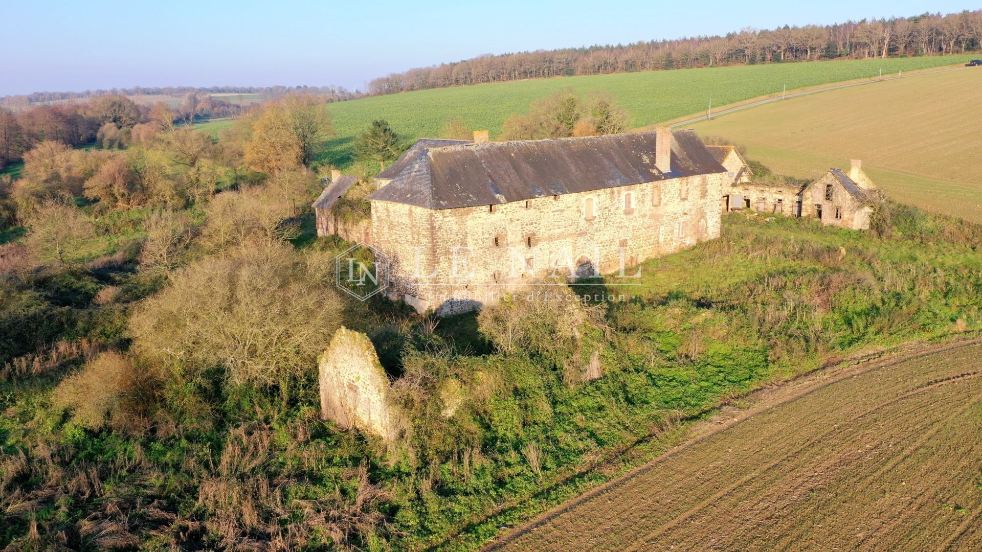 maison 10 pièces en vente à CRAON (53400)