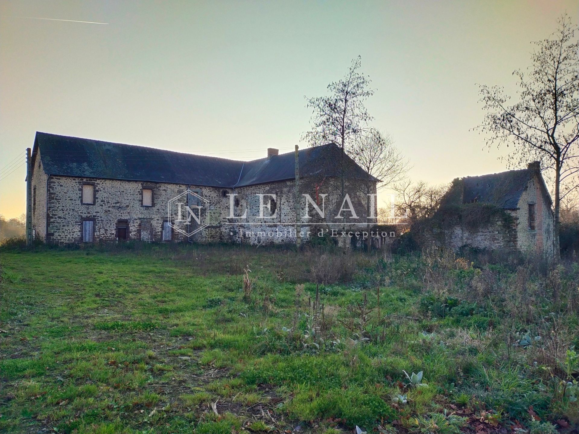 maison 10 pièces en vente à CRAON (53400)