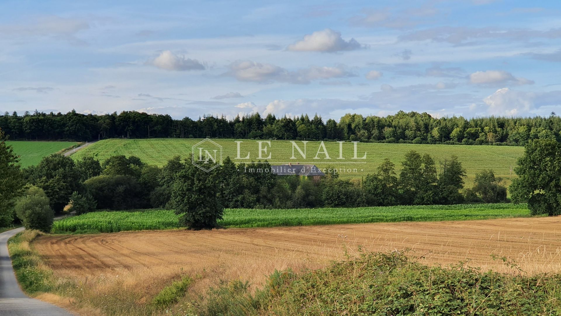 maison 10 pièces en vente à CRAON (53400)