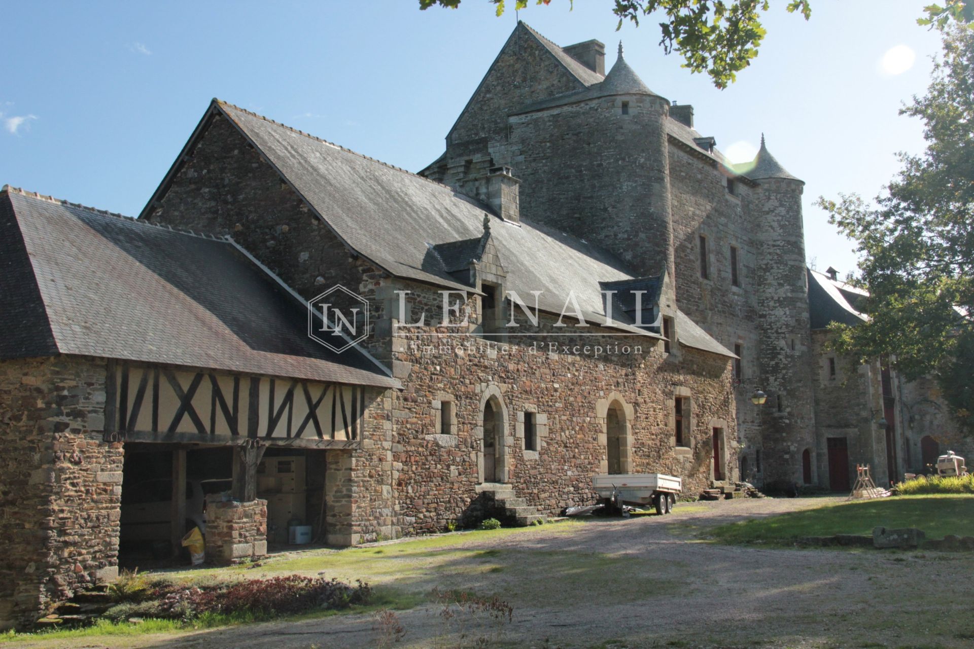 castle 20 rooms for sale on MONTAUBAN DE BRETAGNE (35360)