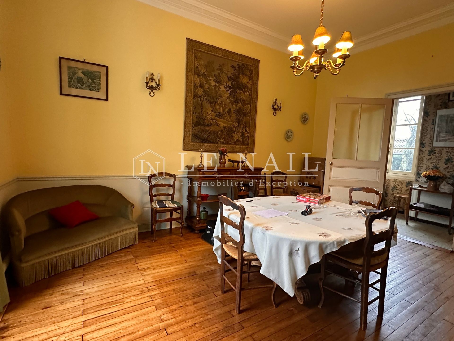 maison 11 pièces en vente à LA CHAPELLE HEULIN (44330)