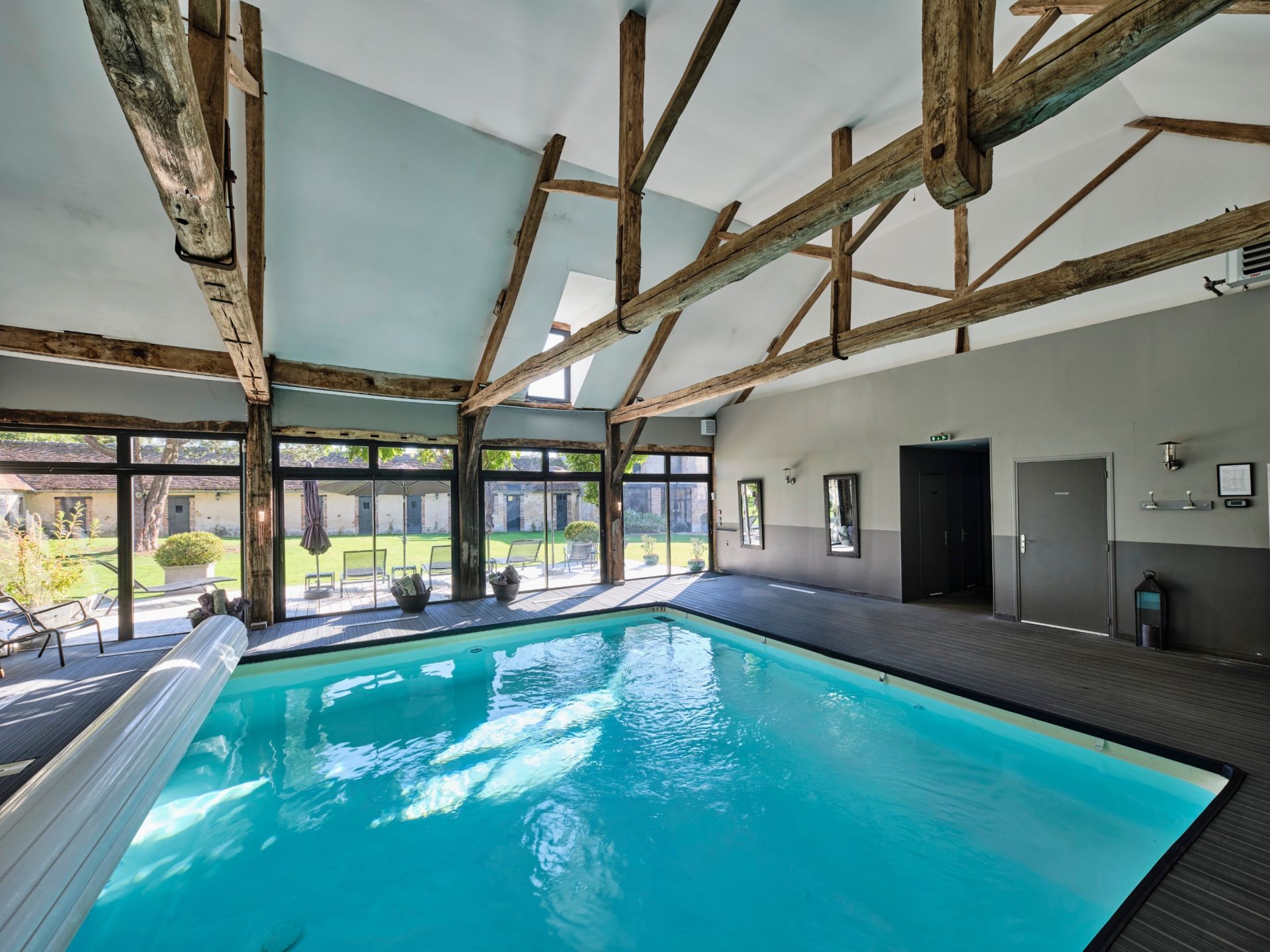 property 28 rooms for sale on NOGENT LE ROTROU (28400)
