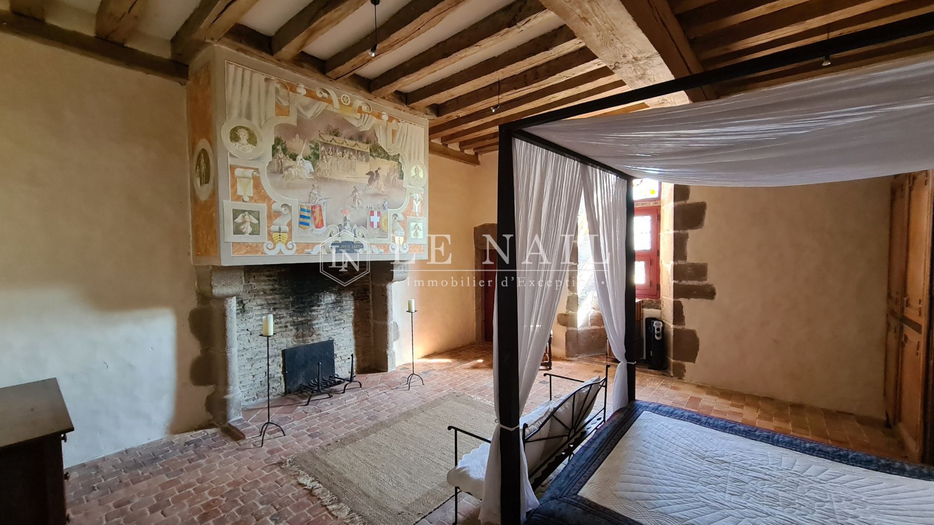 manoir 10 pièces en vente à SILLE LE GUILLAUME (72140)