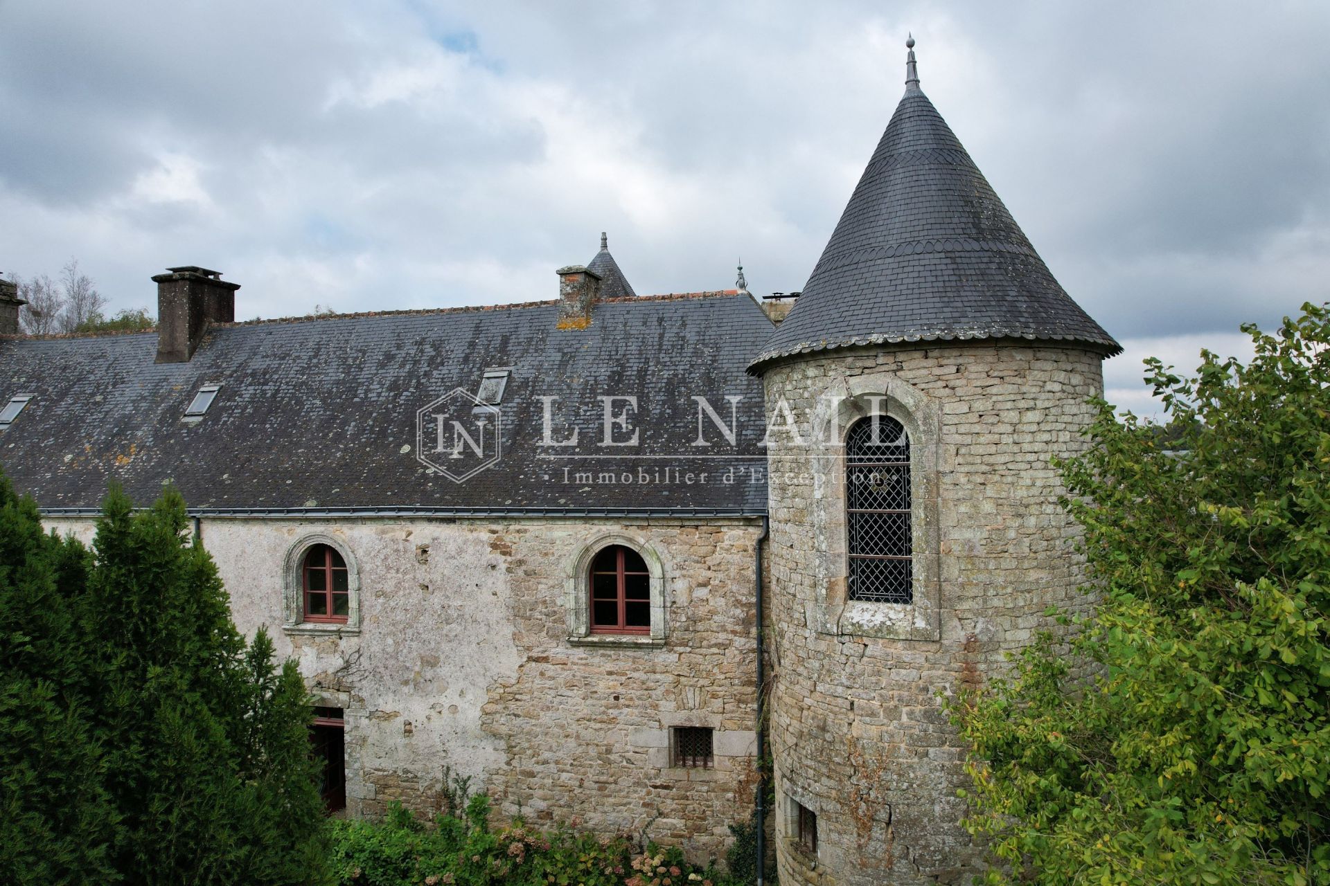 manor house 12 rooms for sale on MARZAN (56130)