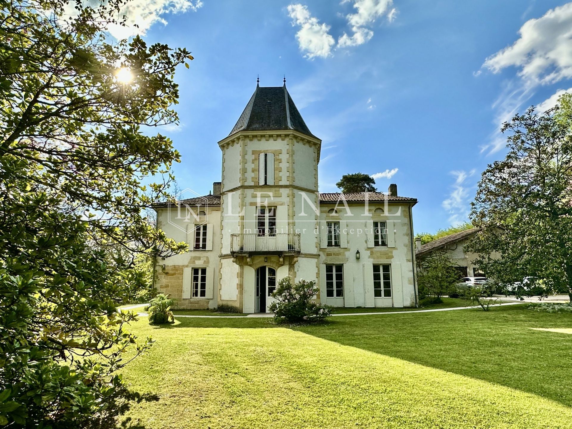 property 10 rooms for sale on BERGERAC (24100)