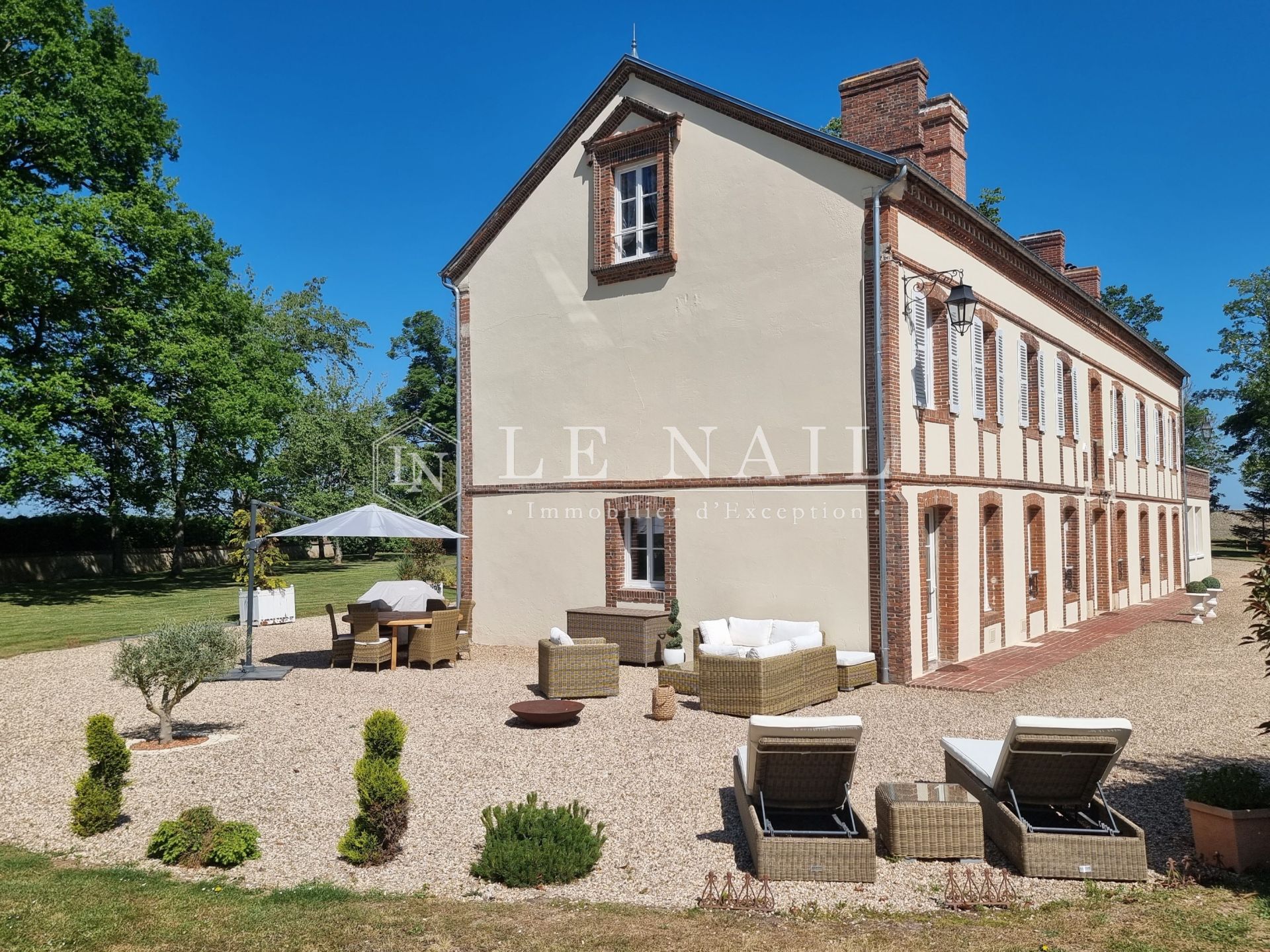 property 15 rooms for sale on VERNEUIL SUR AVRE (27130)