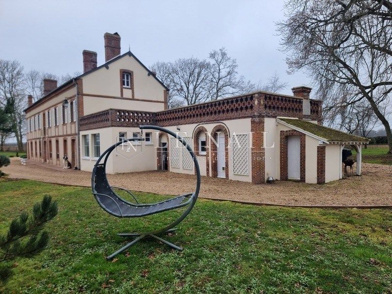 property 15 rooms for sale on VERNEUIL SUR AVRE (27130)