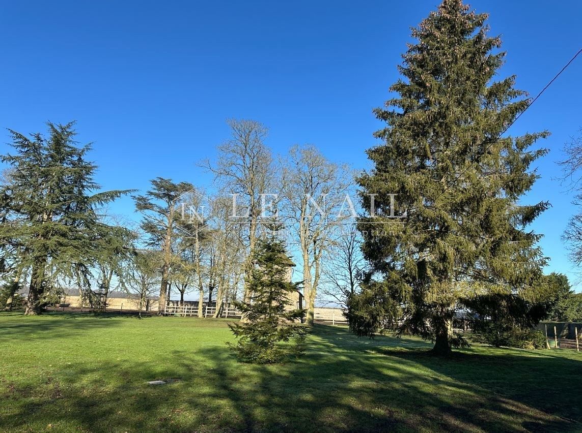property 15 rooms for sale on VERNEUIL SUR AVRE (27130)