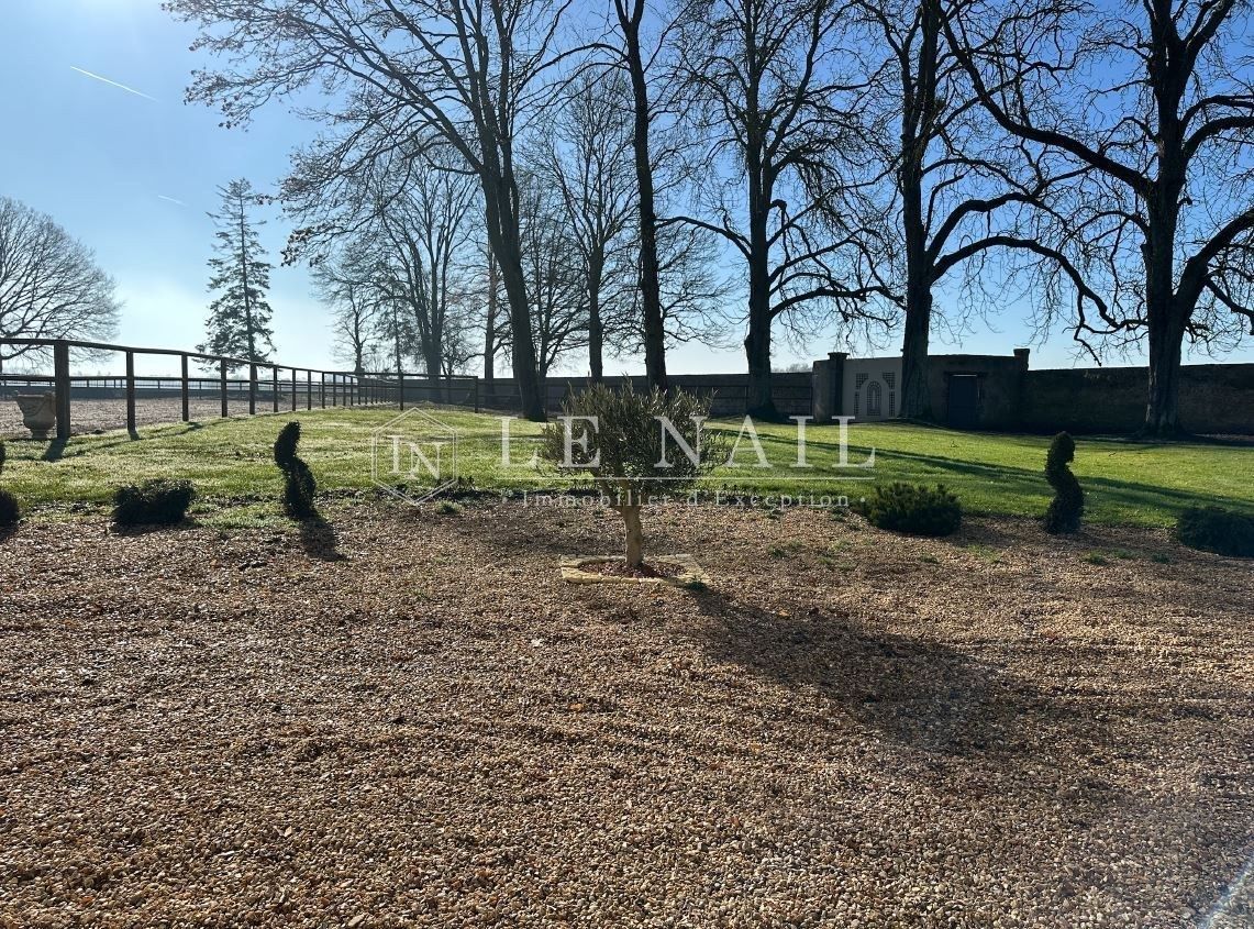 property 15 rooms for sale on VERNEUIL SUR AVRE (27130)