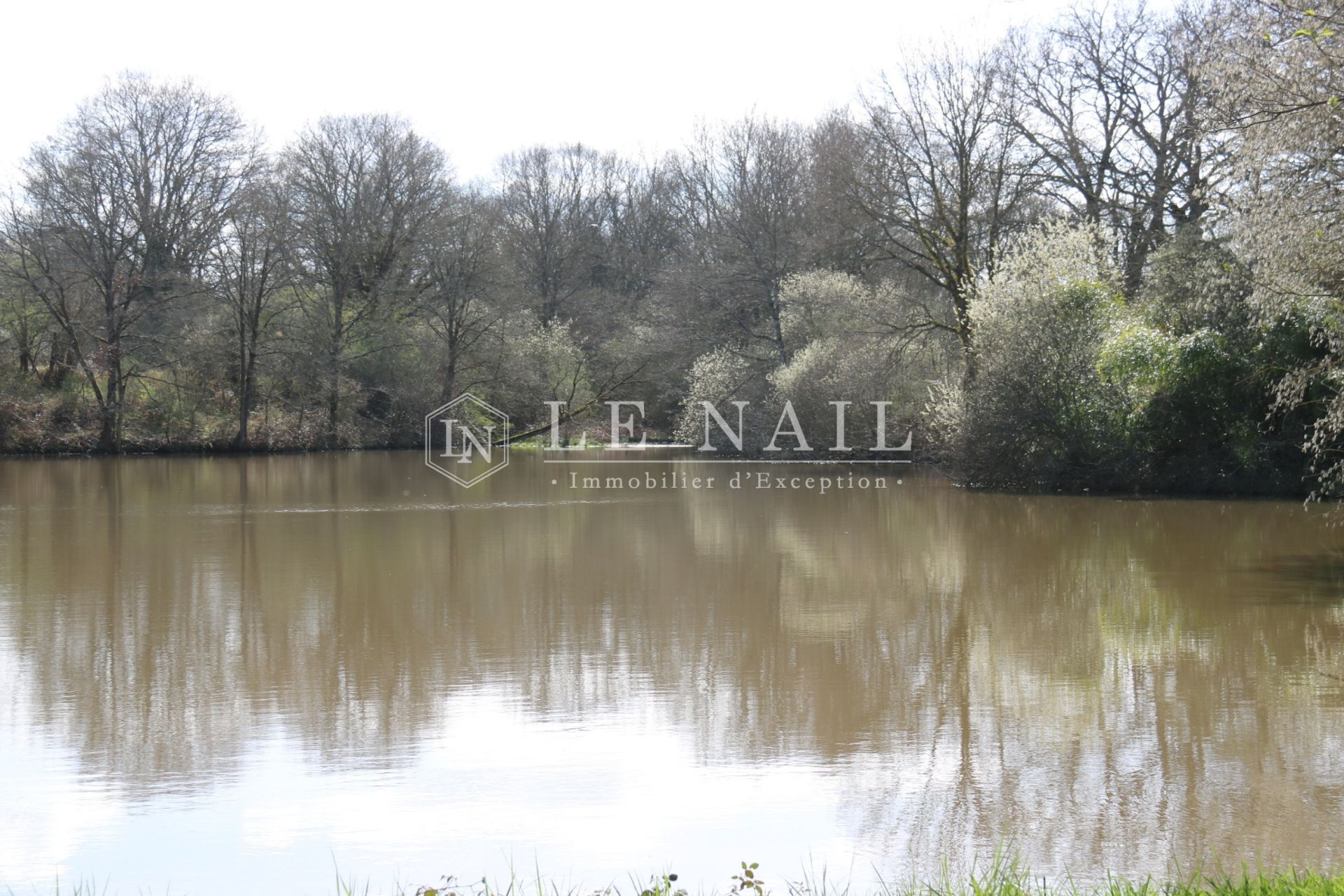 château 5 pièces en vente à MONTLUCON (03100)