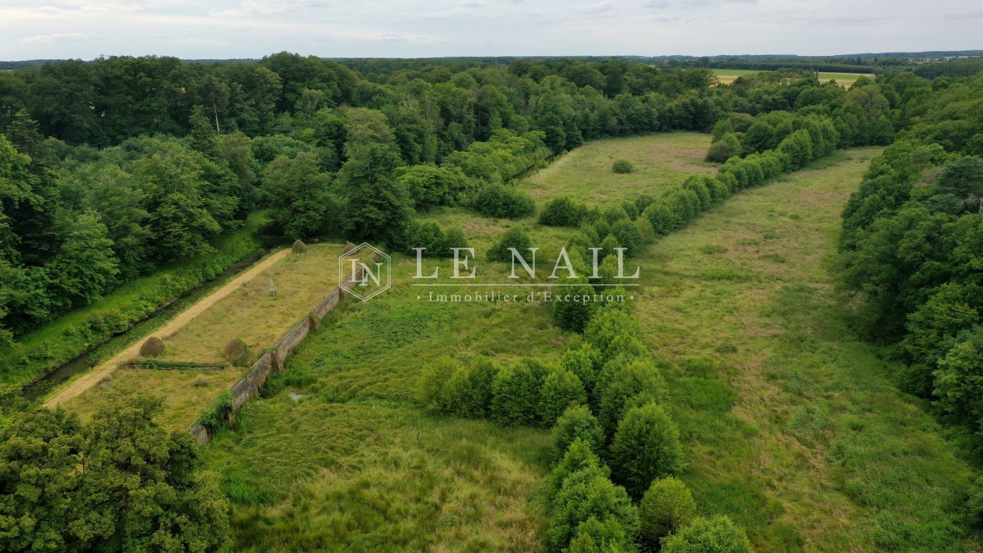 château 18 pièces en vente à ILLIERS COMBRAY (28120)