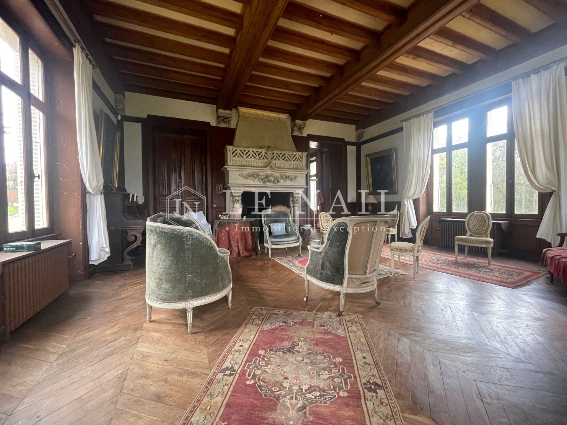château 30 pièces en vente à CHATEAUROUX (36000)