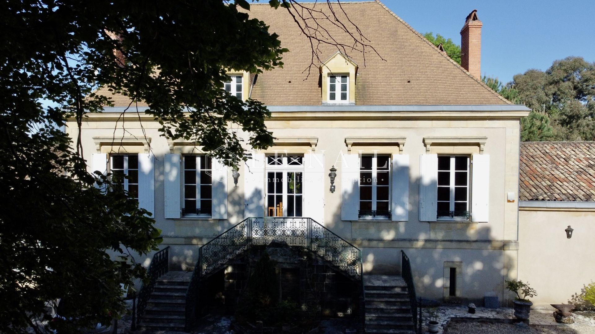 maison de maître 8 pièces en vente à BERGERAC (24100)