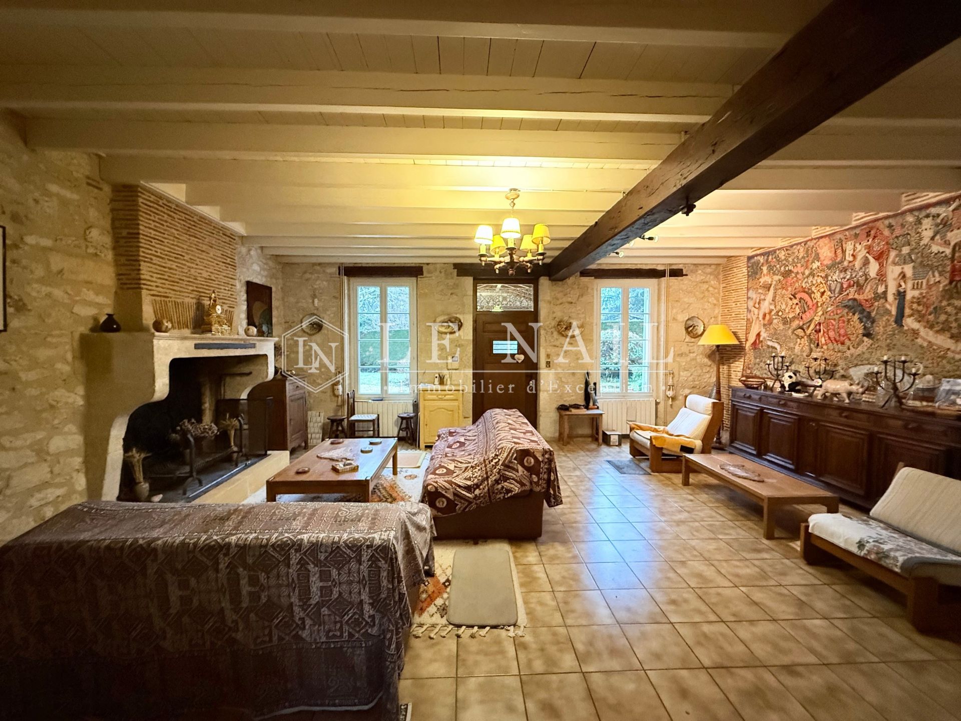 maison de maître 8 pièces en vente à BERGERAC (24100)