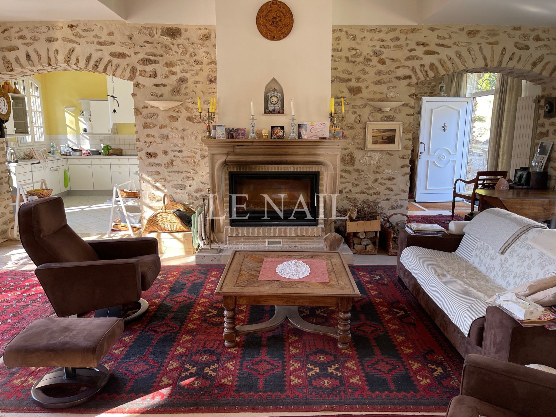 propriété 30 pièces en vente à COULOMMIERS (77120)
