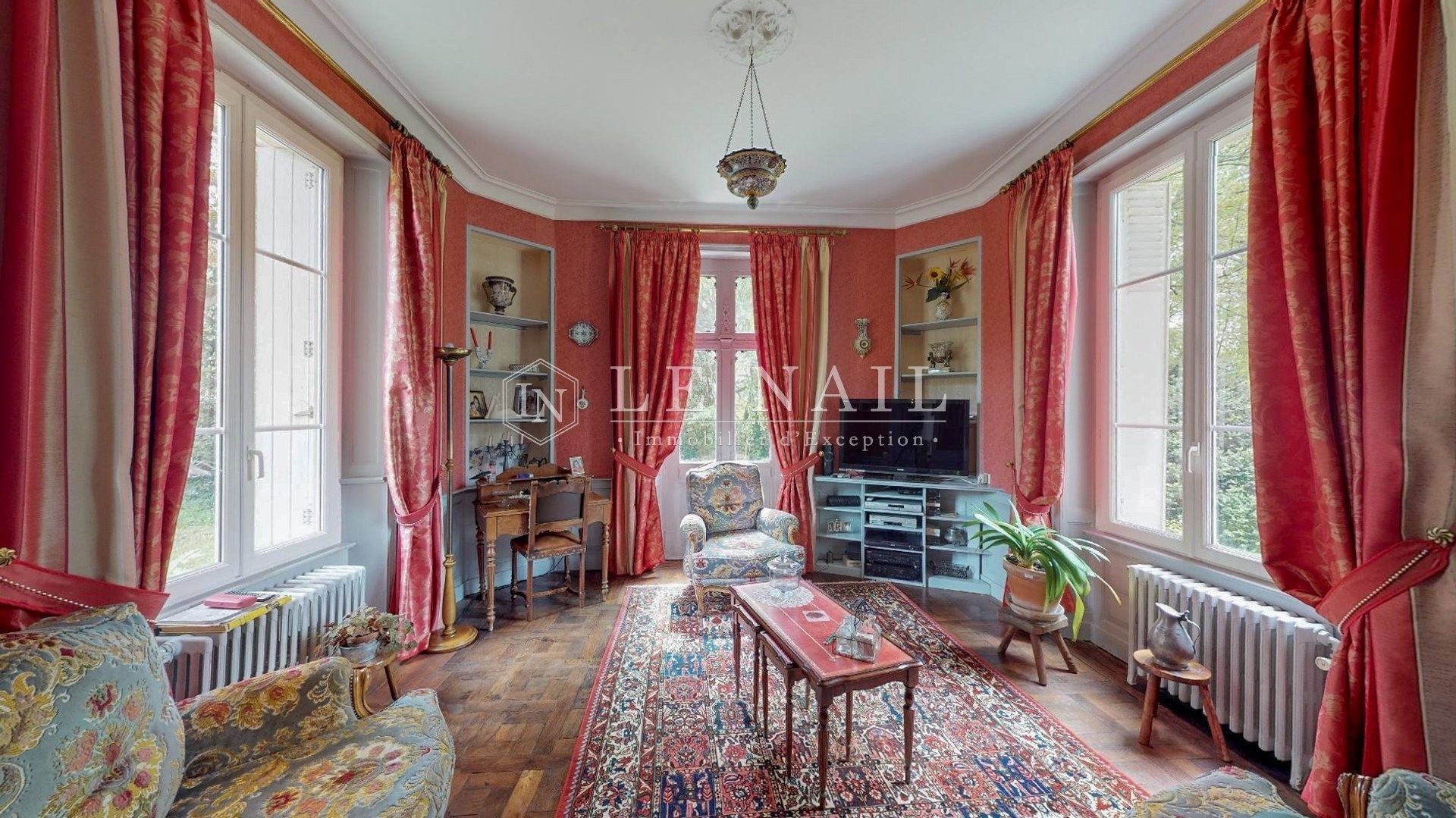 castle 14 rooms for sale on BAYEUX (14400)