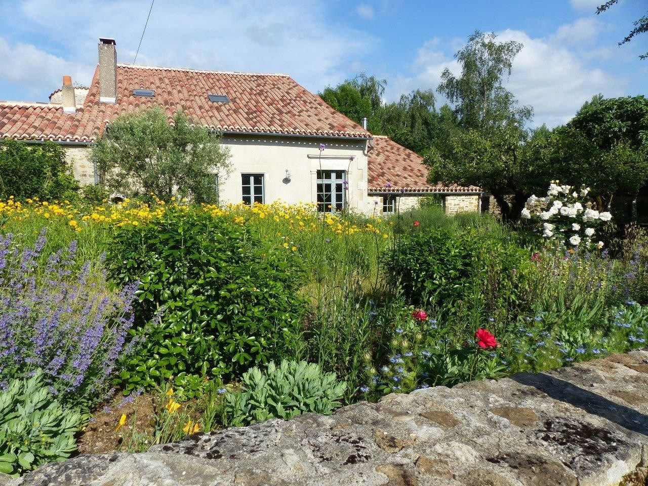 propriété 9 pièces en vente à MARSAIS STE RADEGONDE (85570)