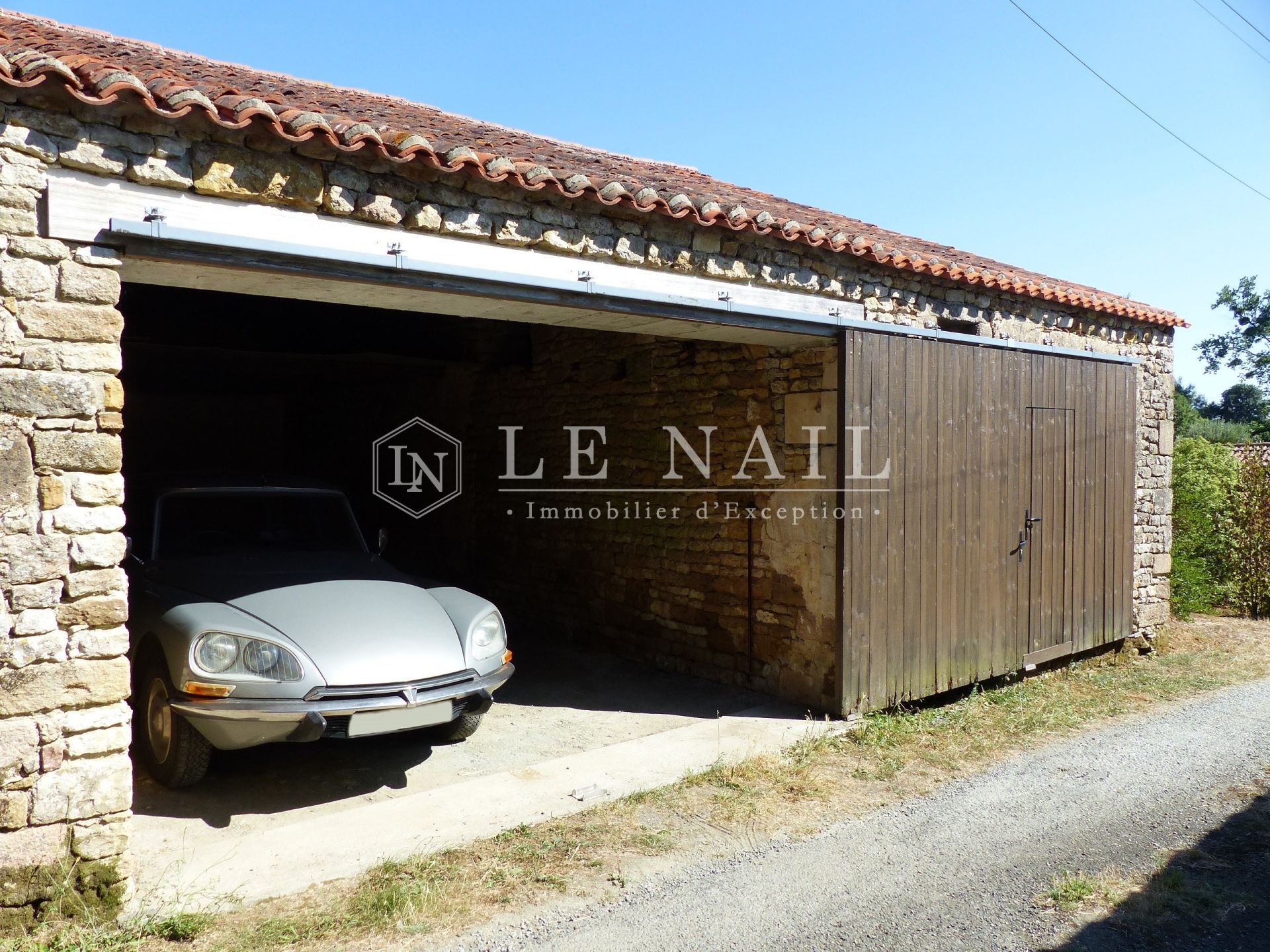 propriété 9 pièces en vente à MARSAIS STE RADEGONDE (85570)