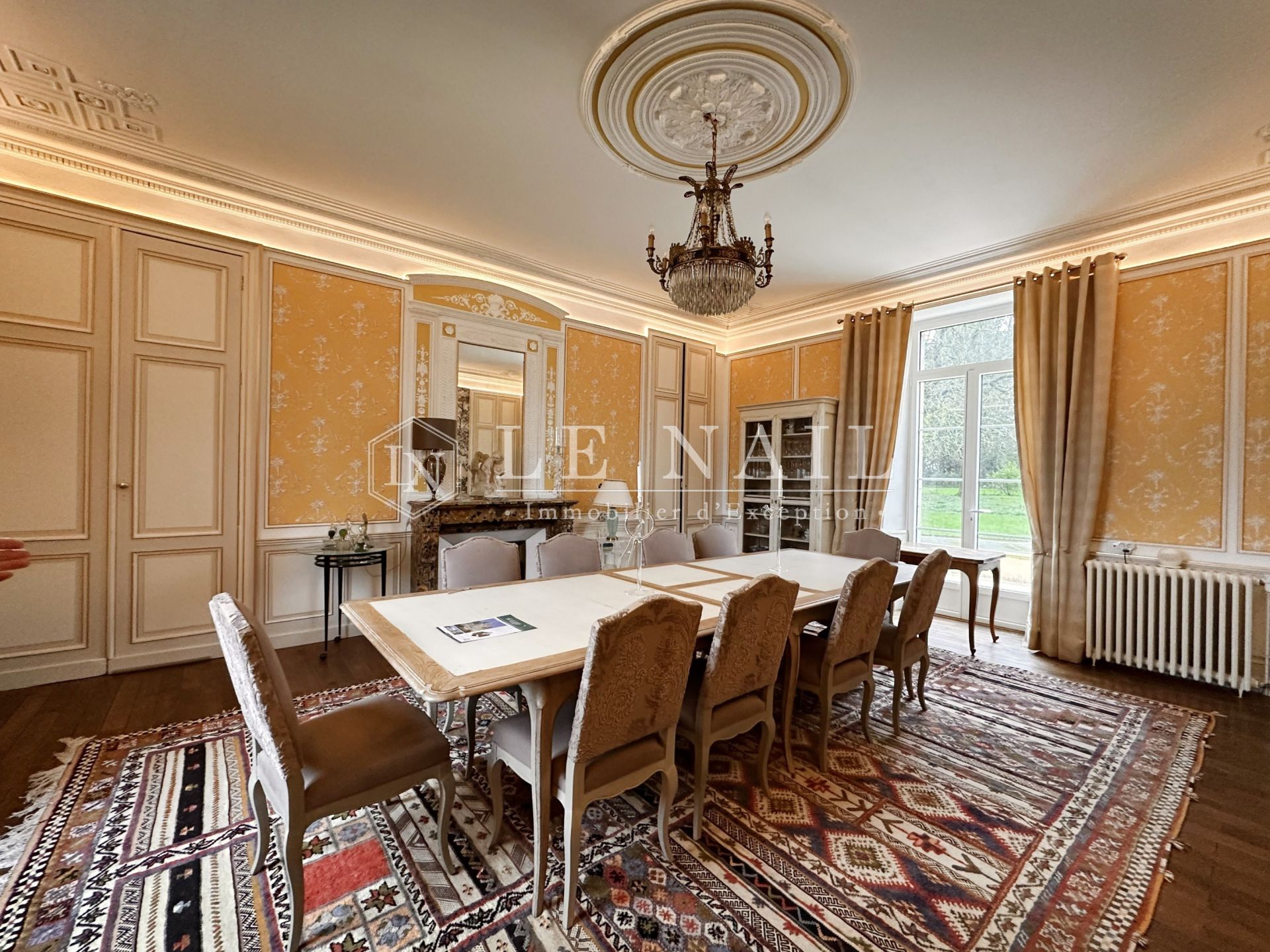 château 11 pièces en vente à LES LUCS SUR BOULOGNE (85170)