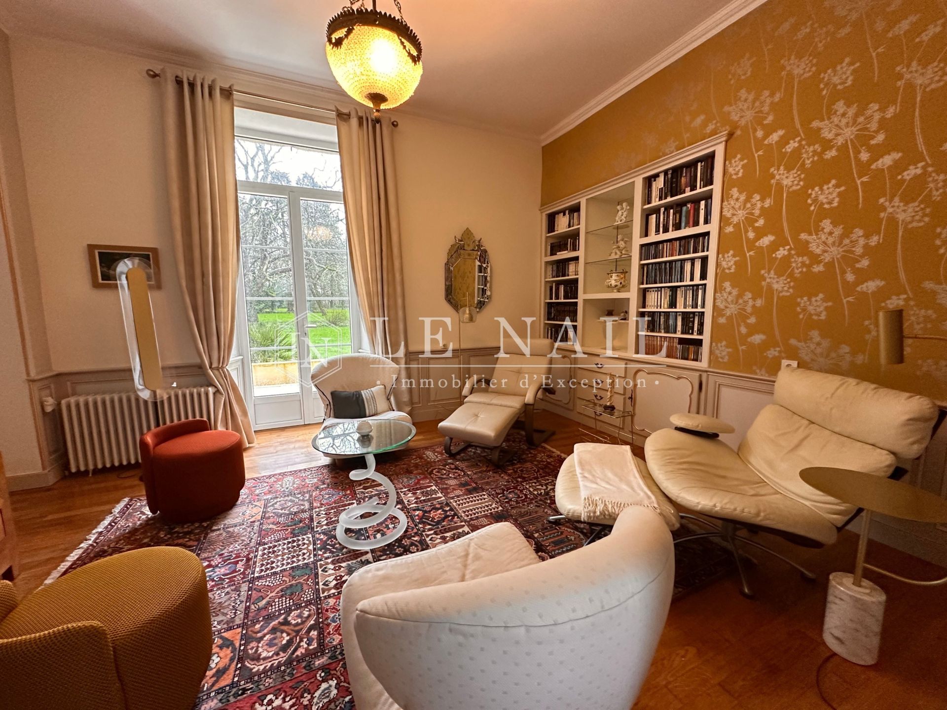 château 11 pièces en vente à LES LUCS SUR BOULOGNE (85170)