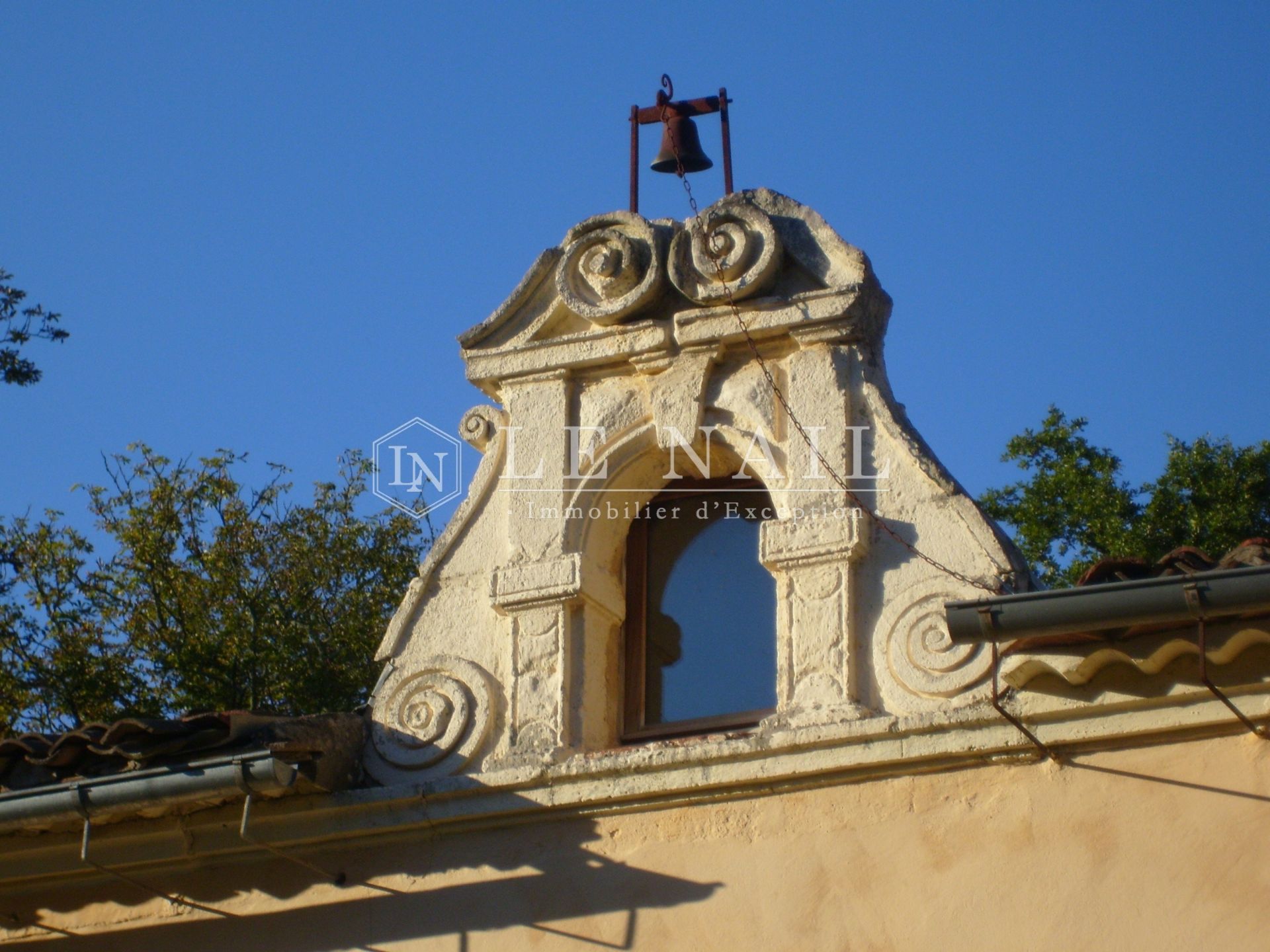 property 21 rooms for sale on BORDEAUX (33000)