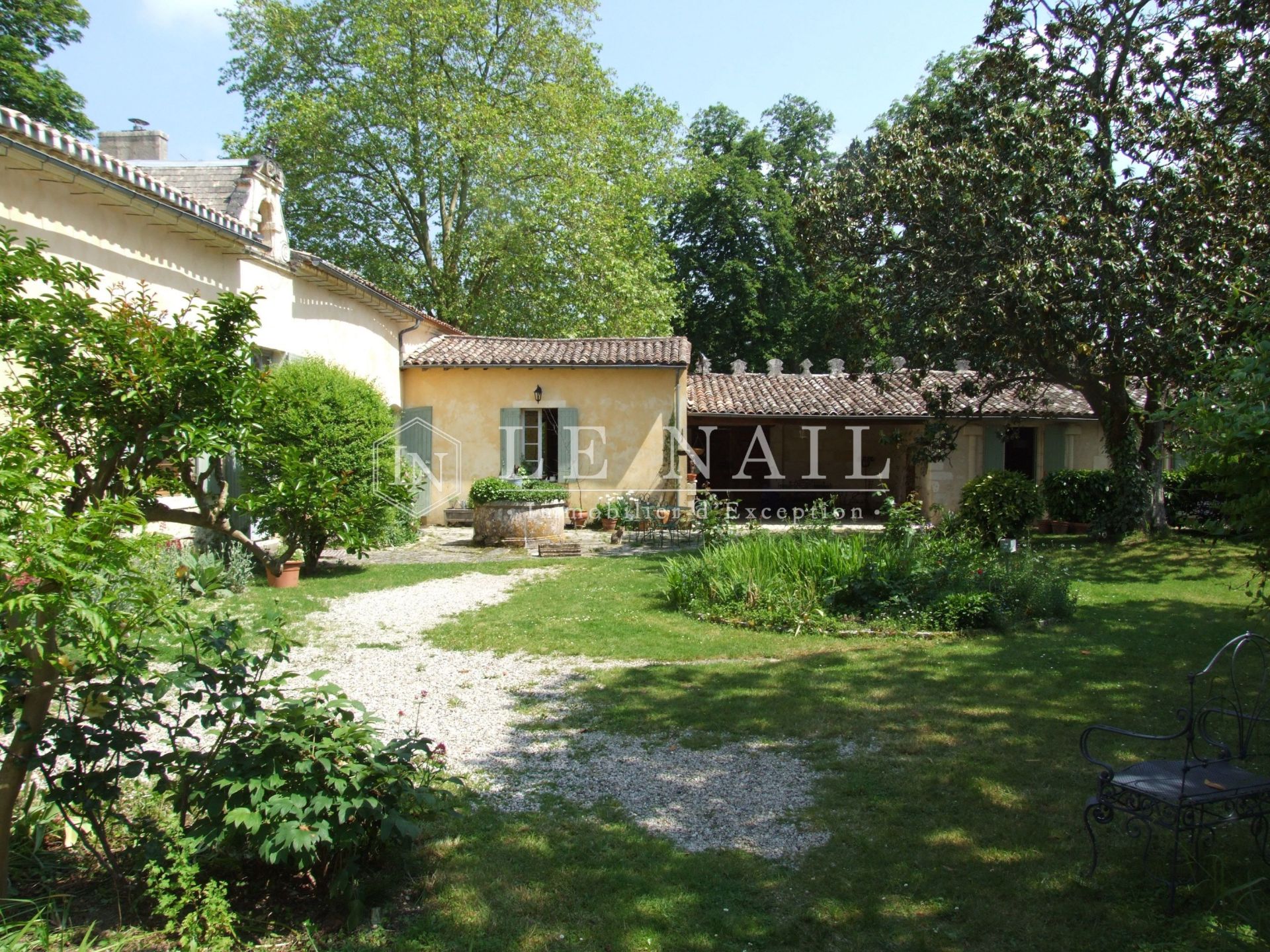 propriété 21 pièces en vente à BORDEAUX (33000)