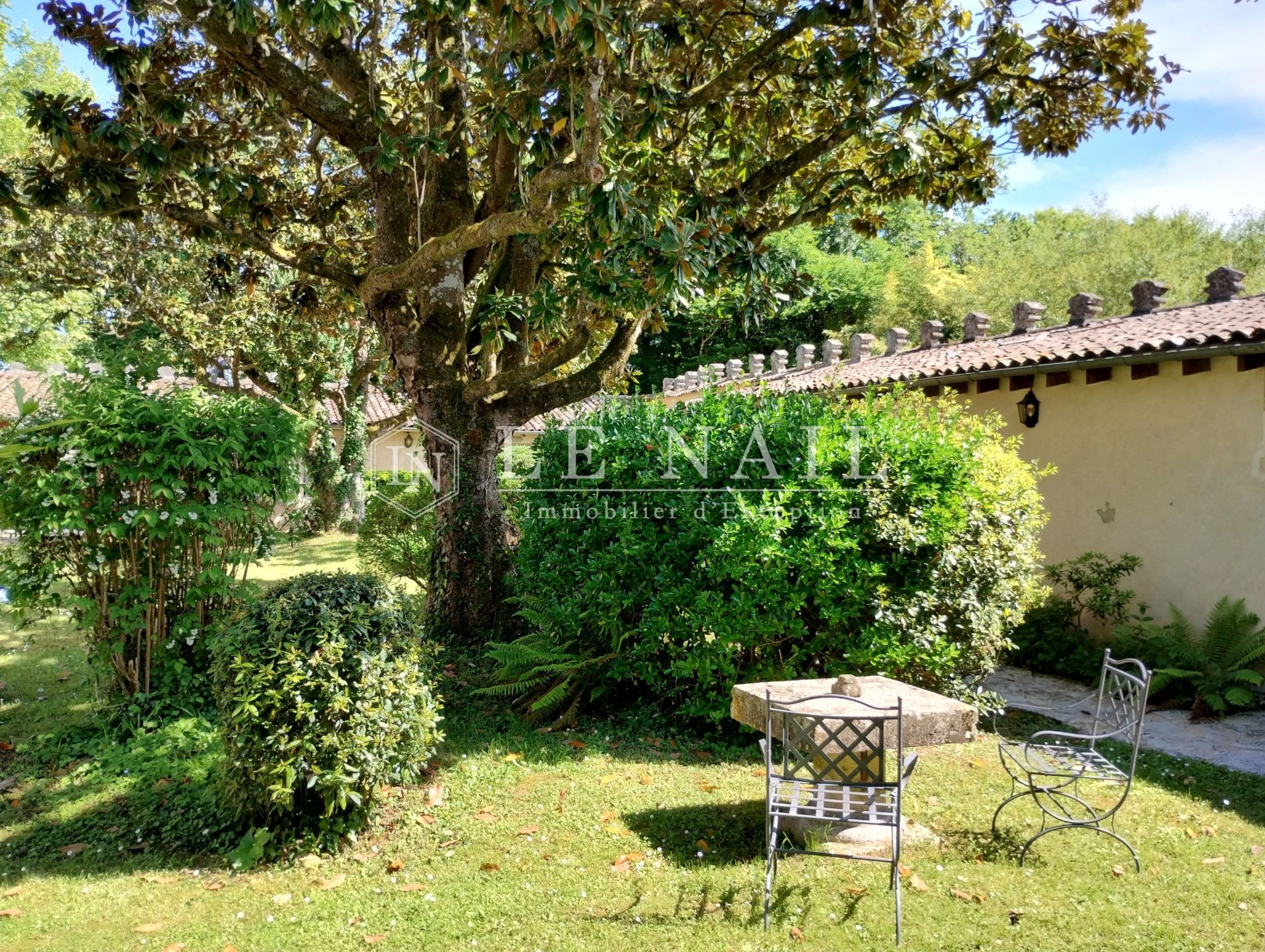 propriété 21 pièces en vente à BORDEAUX (33000)