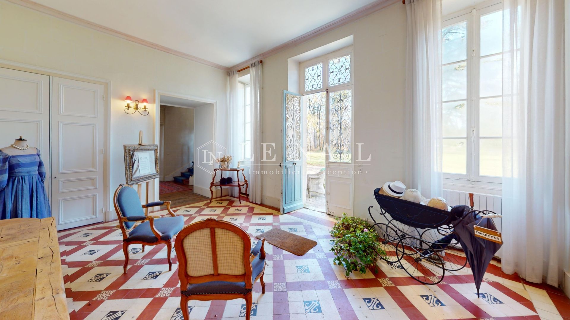 château 23 pièces en vente à BOURGES (18000)