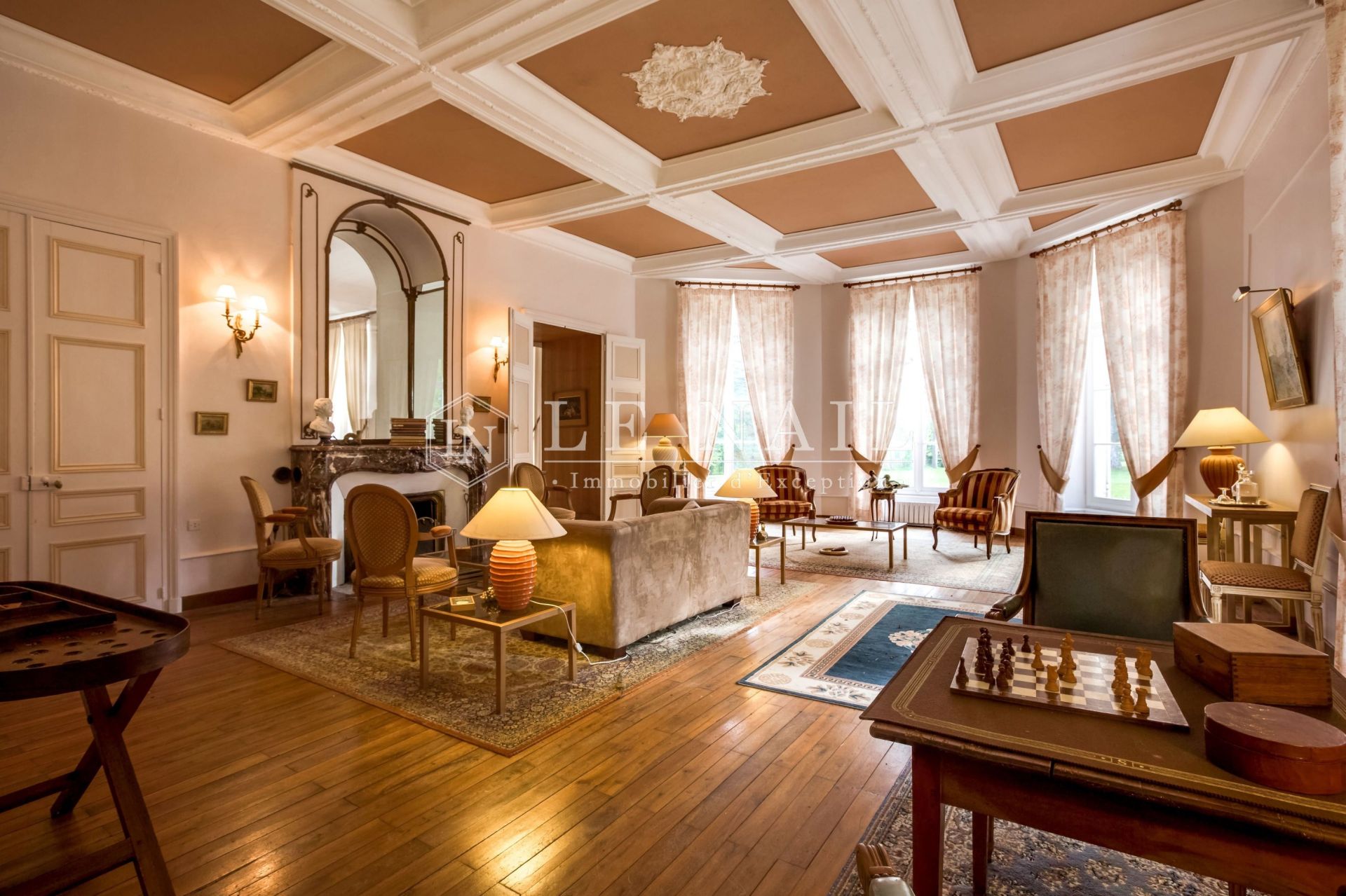 château 23 pièces en vente à BOURGES (18000)