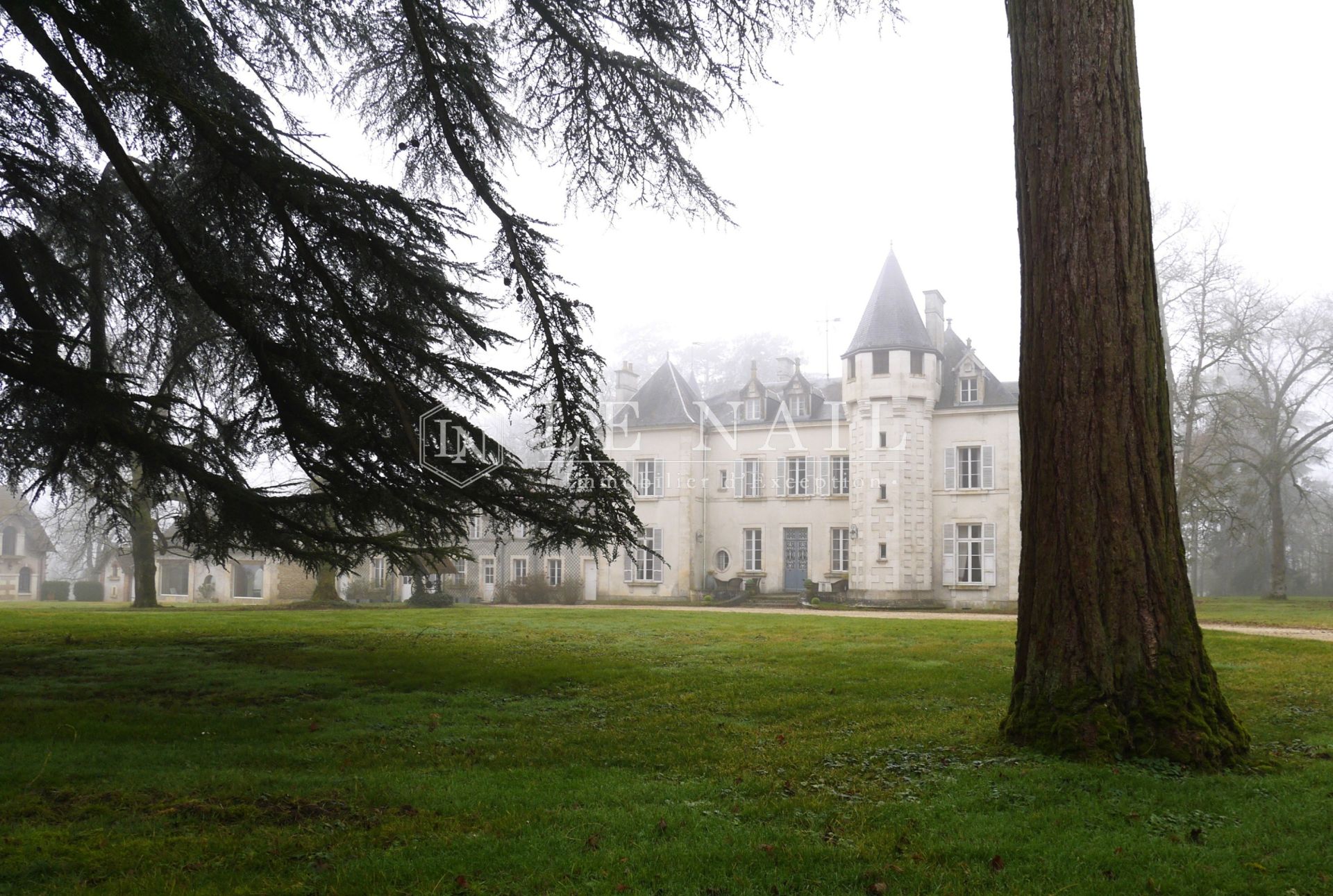 château 23 pièces en vente à BOURGES (18000)