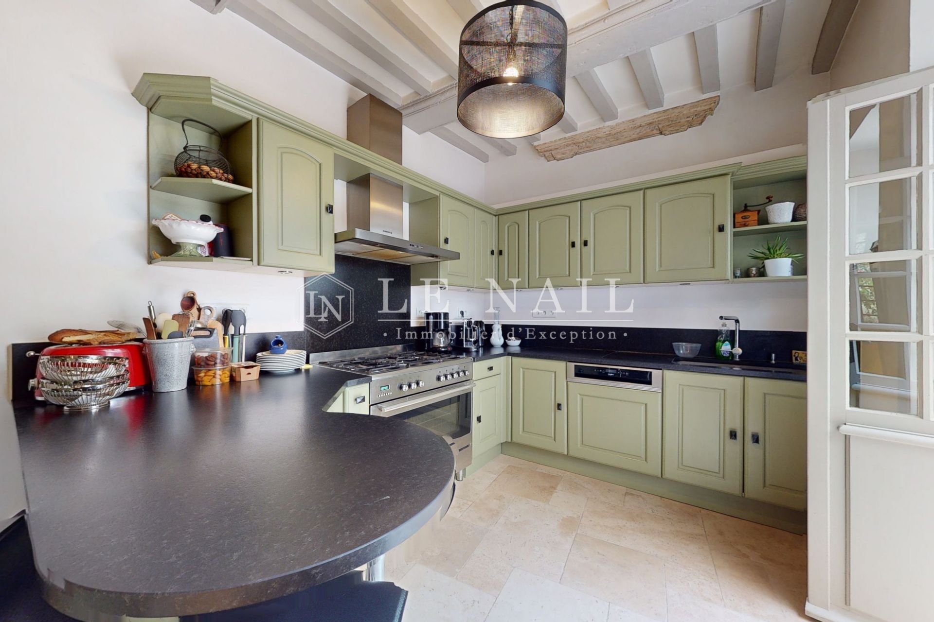 manoir 10 pièces en vente à BAYEUX (14400)