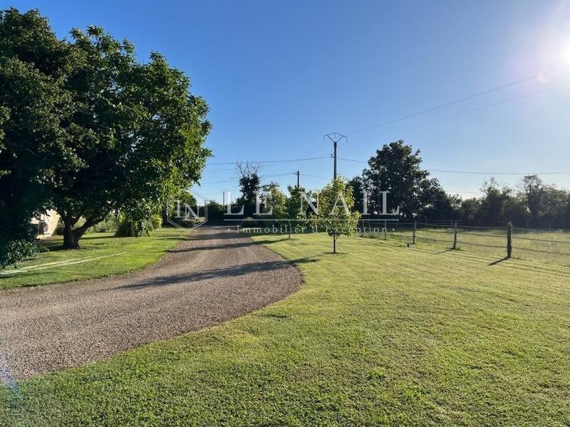 maison de maître 9 pièces en vente à POITIERS (86000)